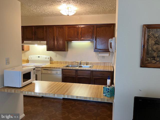 AMBERTOWNE - Residential