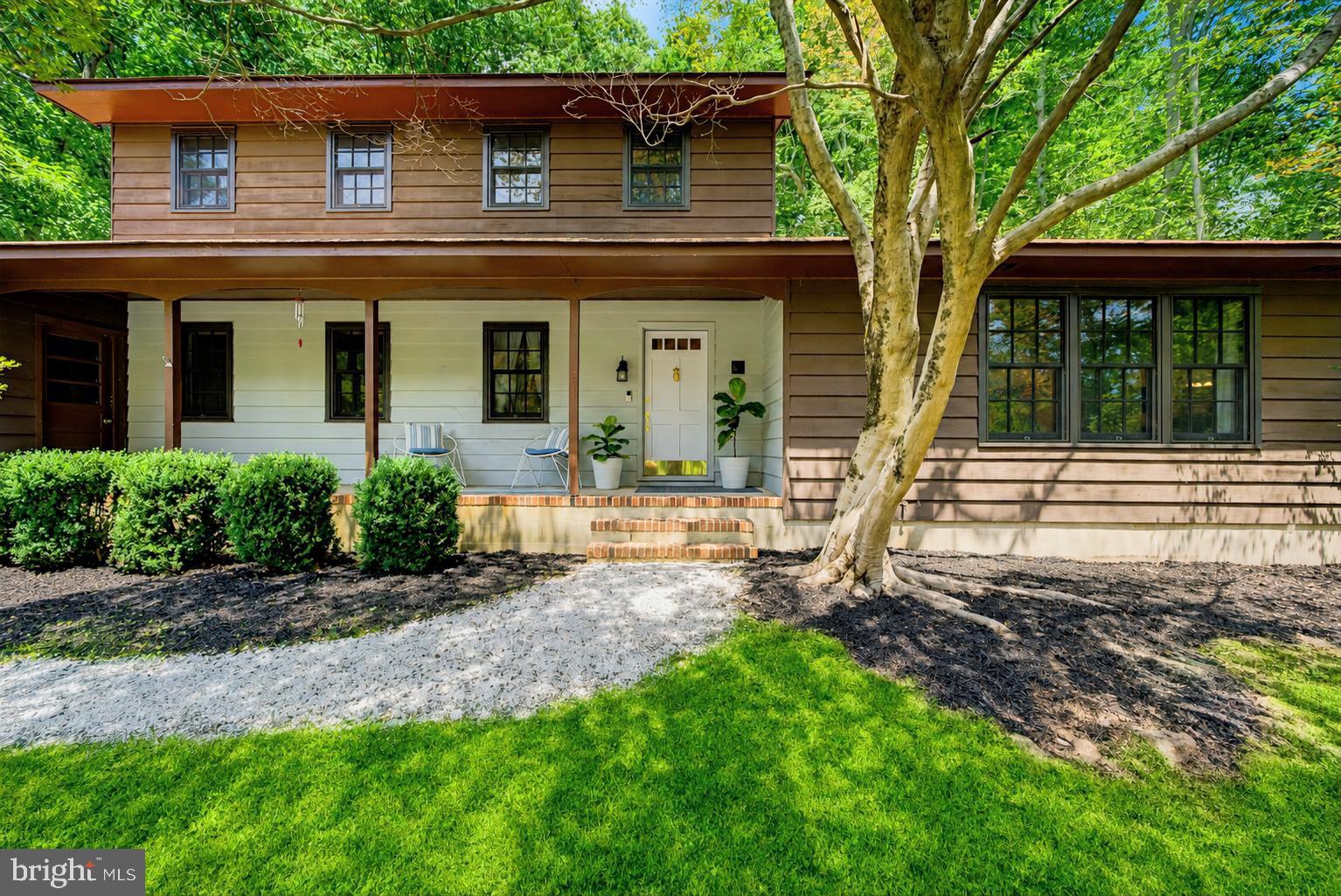 32 CHERRYVILLE HOLLOW ROAD