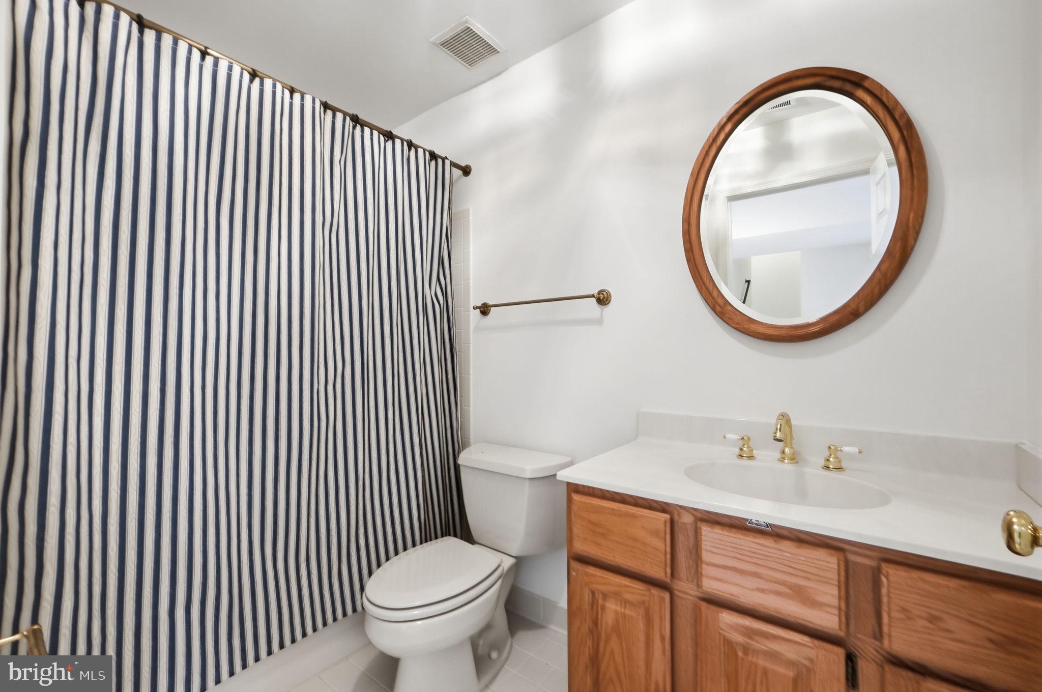 OLD CHATHAM - Residential