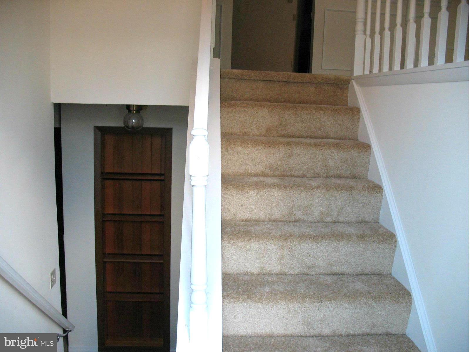 HERITAGE WOODS - Residential Lease