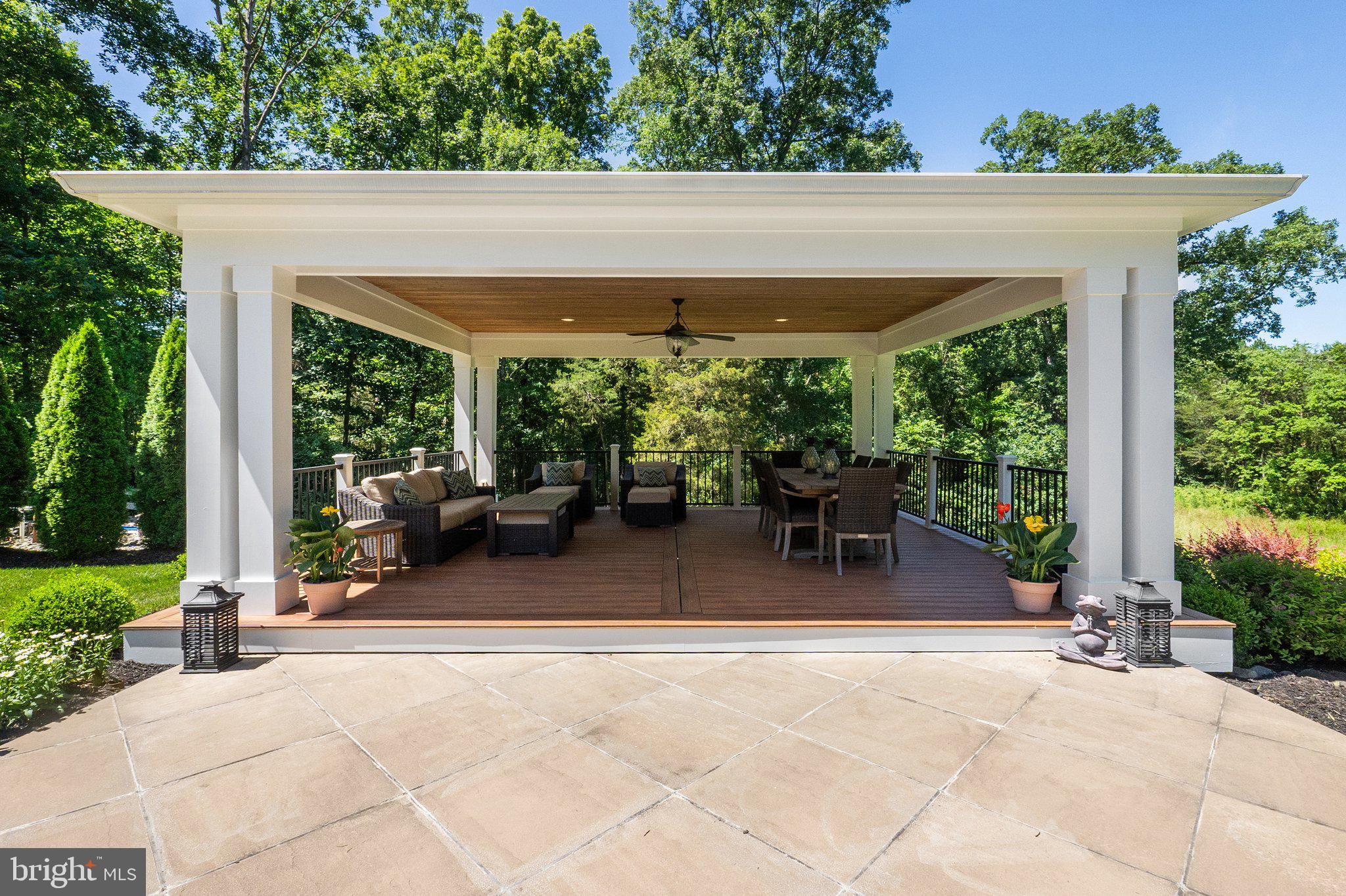 WESTGROVE PLANTATION - Residential