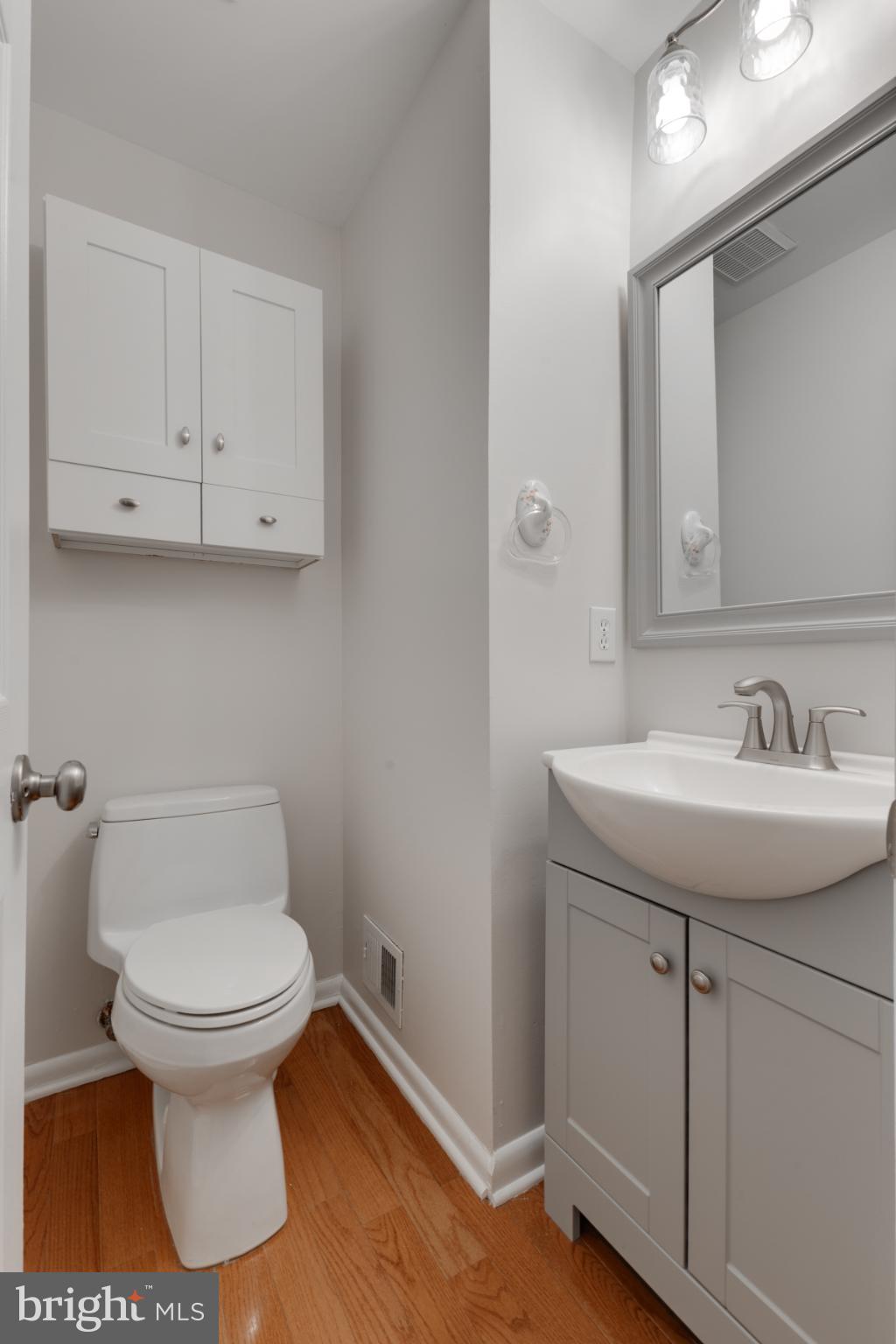 LAKE RIDGE - Residential