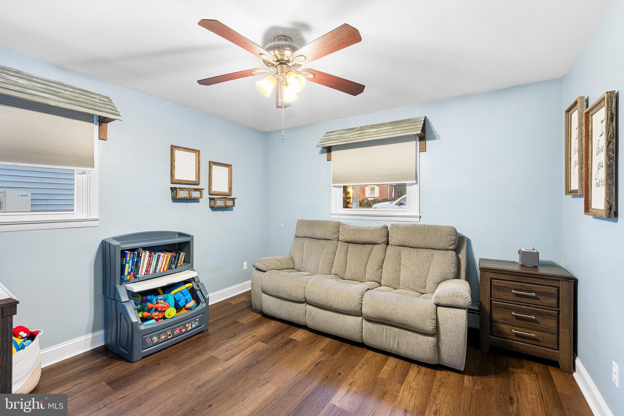 RIVIERA BEACH - Residential