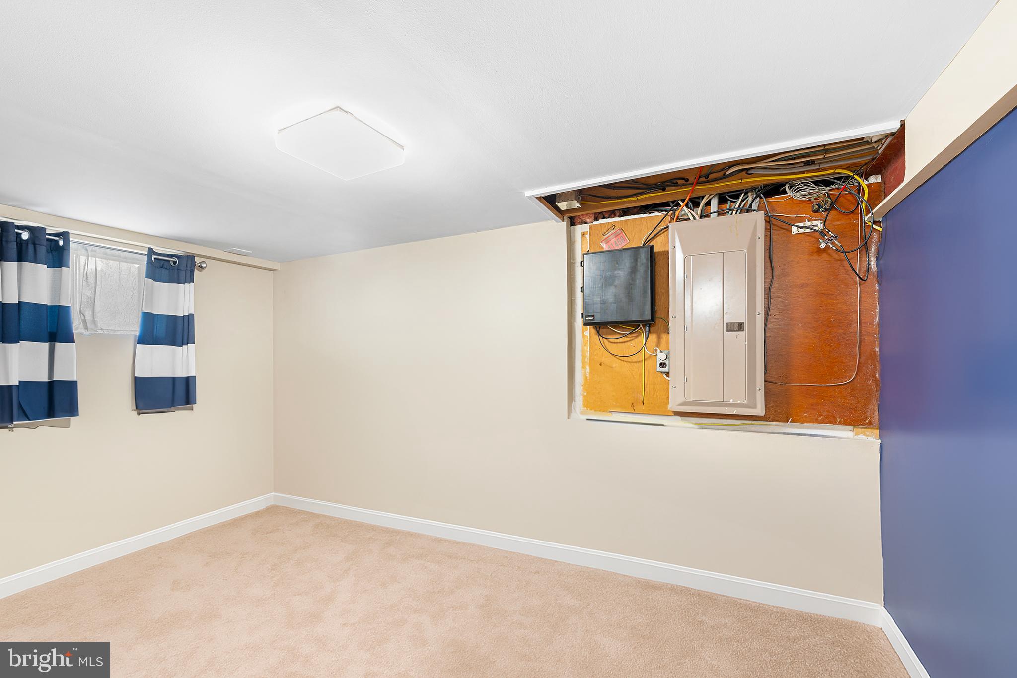 RIVIERA BEACH - Residential