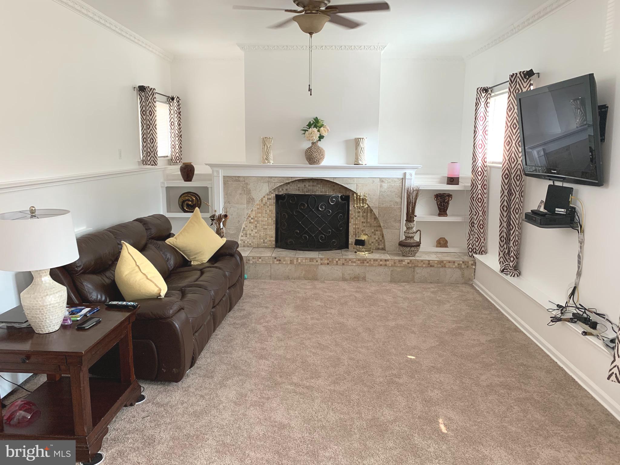 RANDALLWOOD - Residential