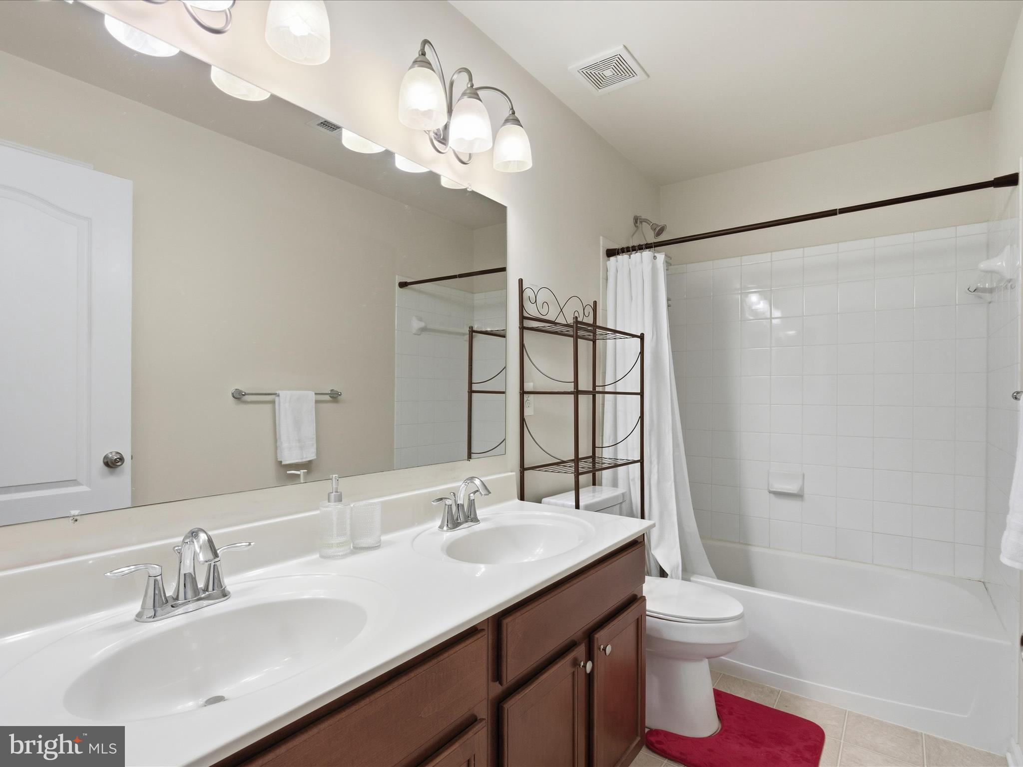 FAIRWAY GLENEAGLES - Residential