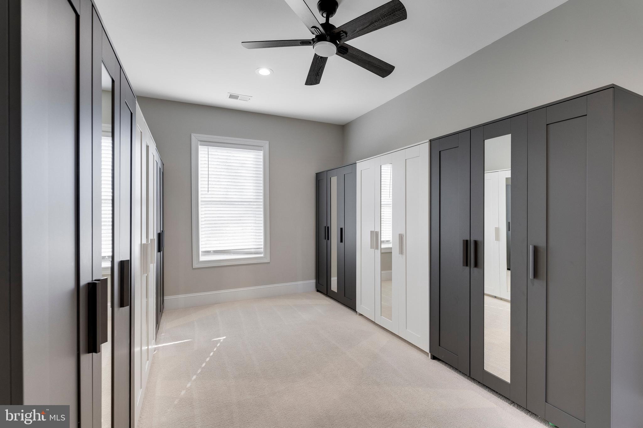 STERLING  PARK - Residential