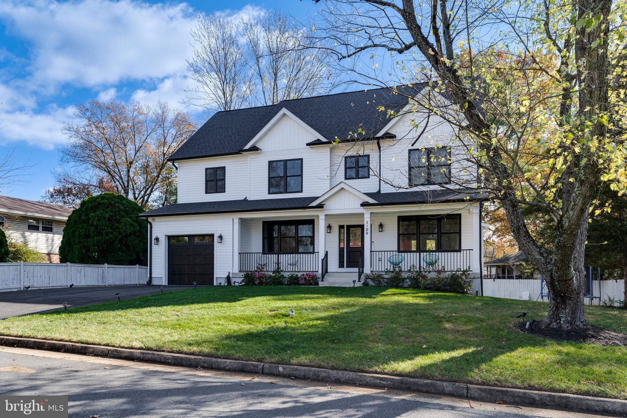 STERLING  PARK - Residential