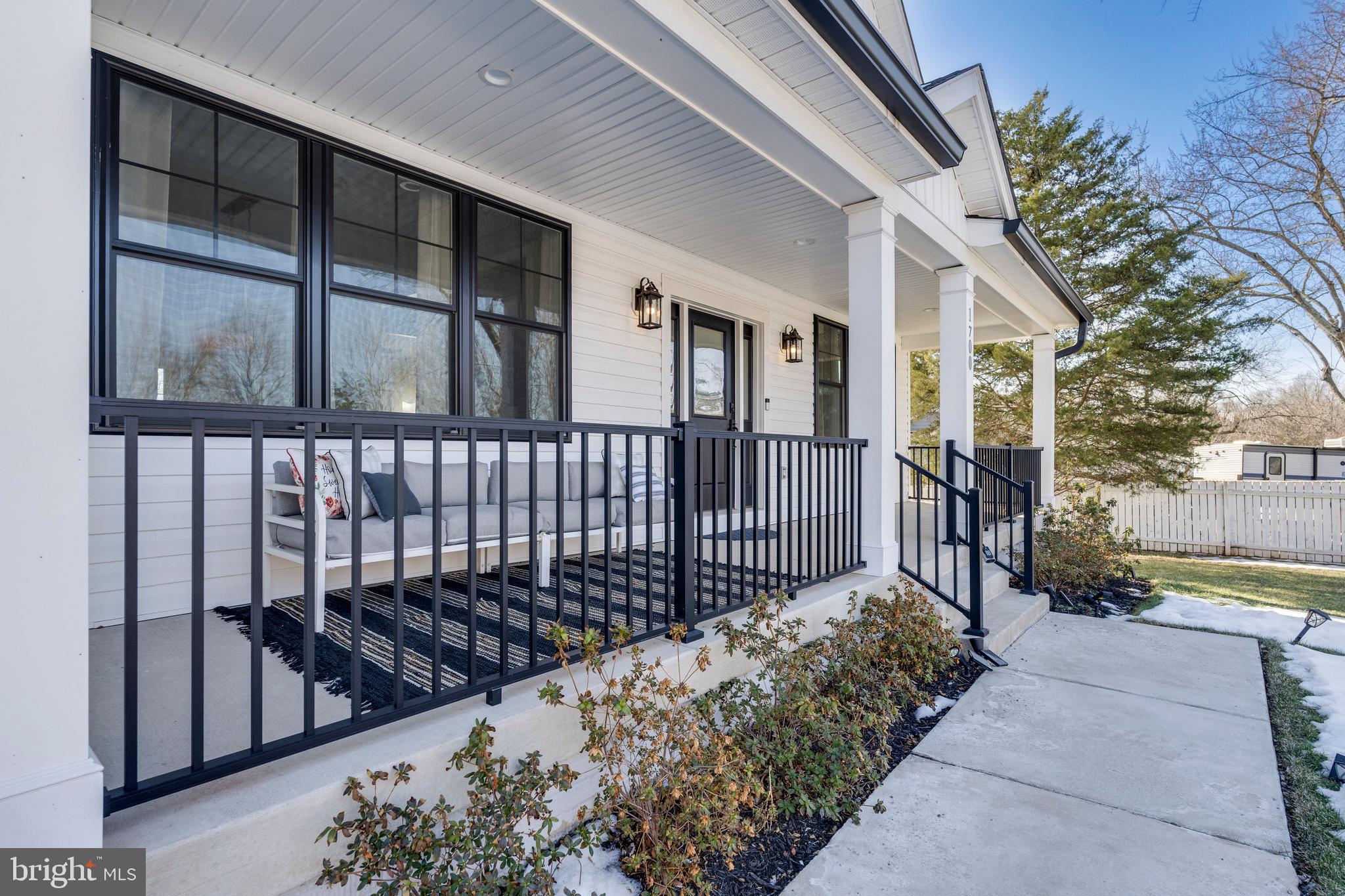 STERLING  PARK - Residential