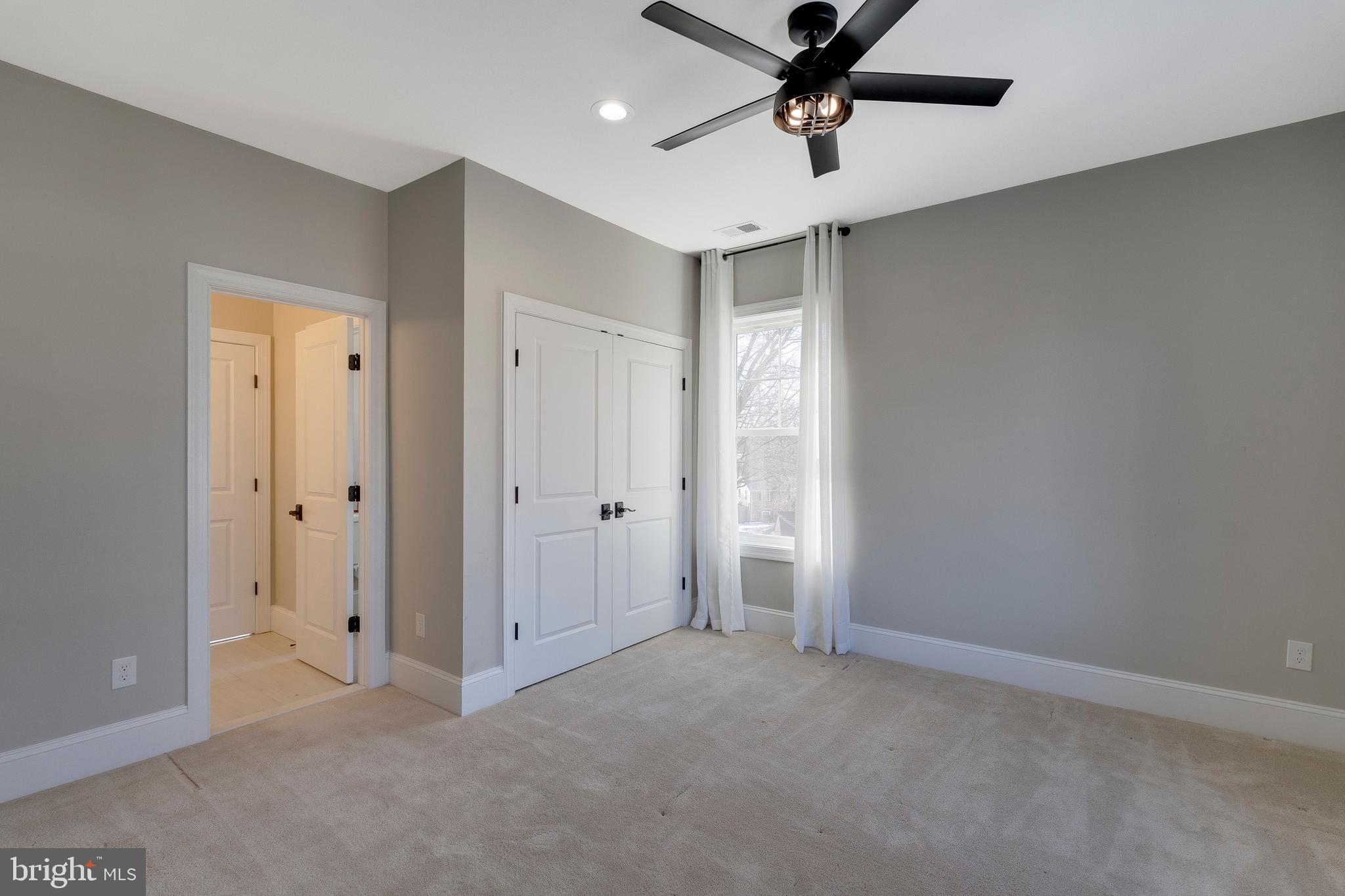 STERLING  PARK - Residential