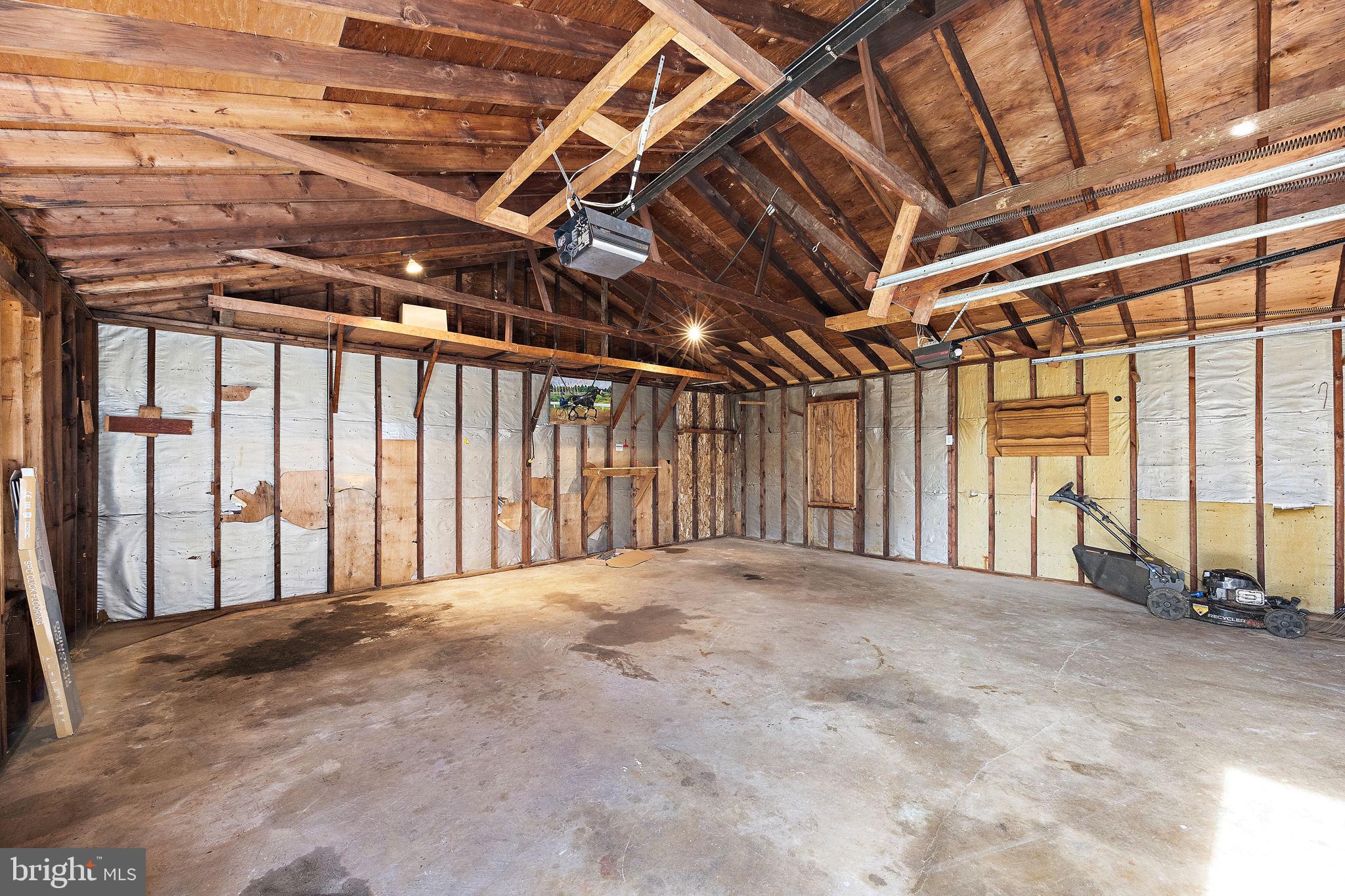 MANOR PARK - Residential