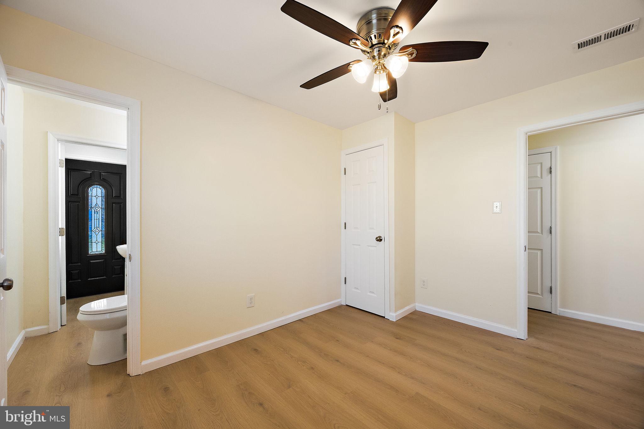 MANOR PARK - Residential