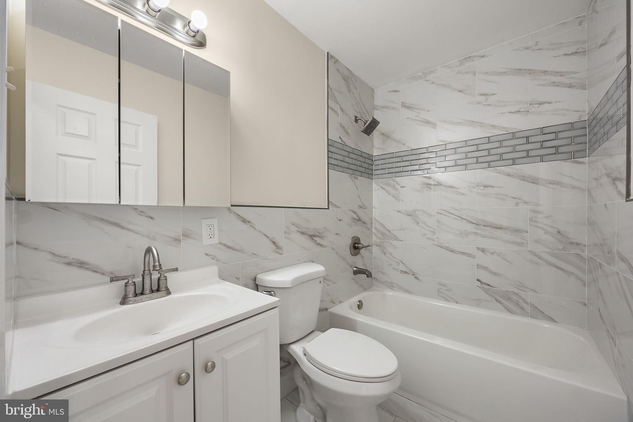 MANOR PARK - Residential