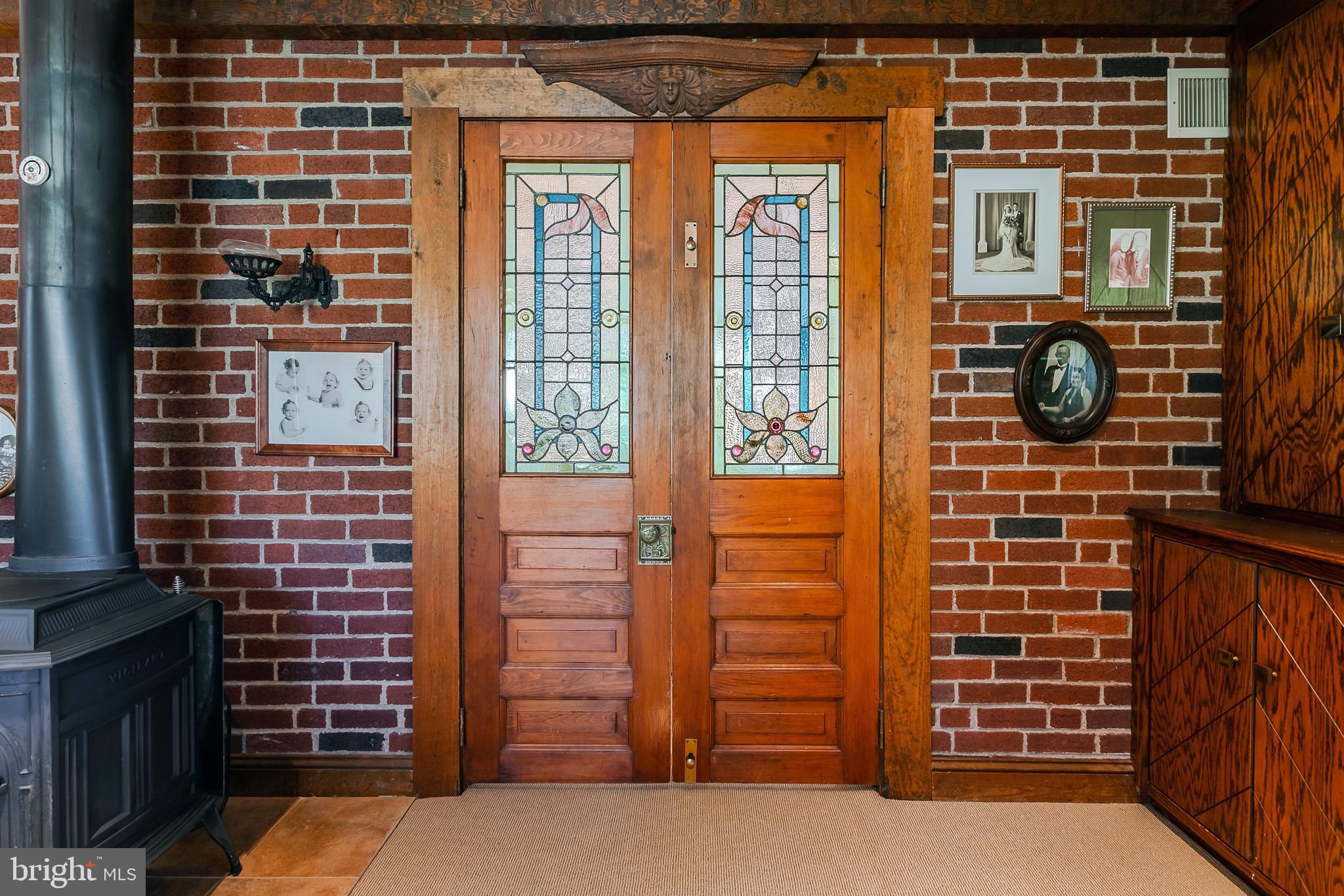 LYNNEWOOD GDNS - Residential