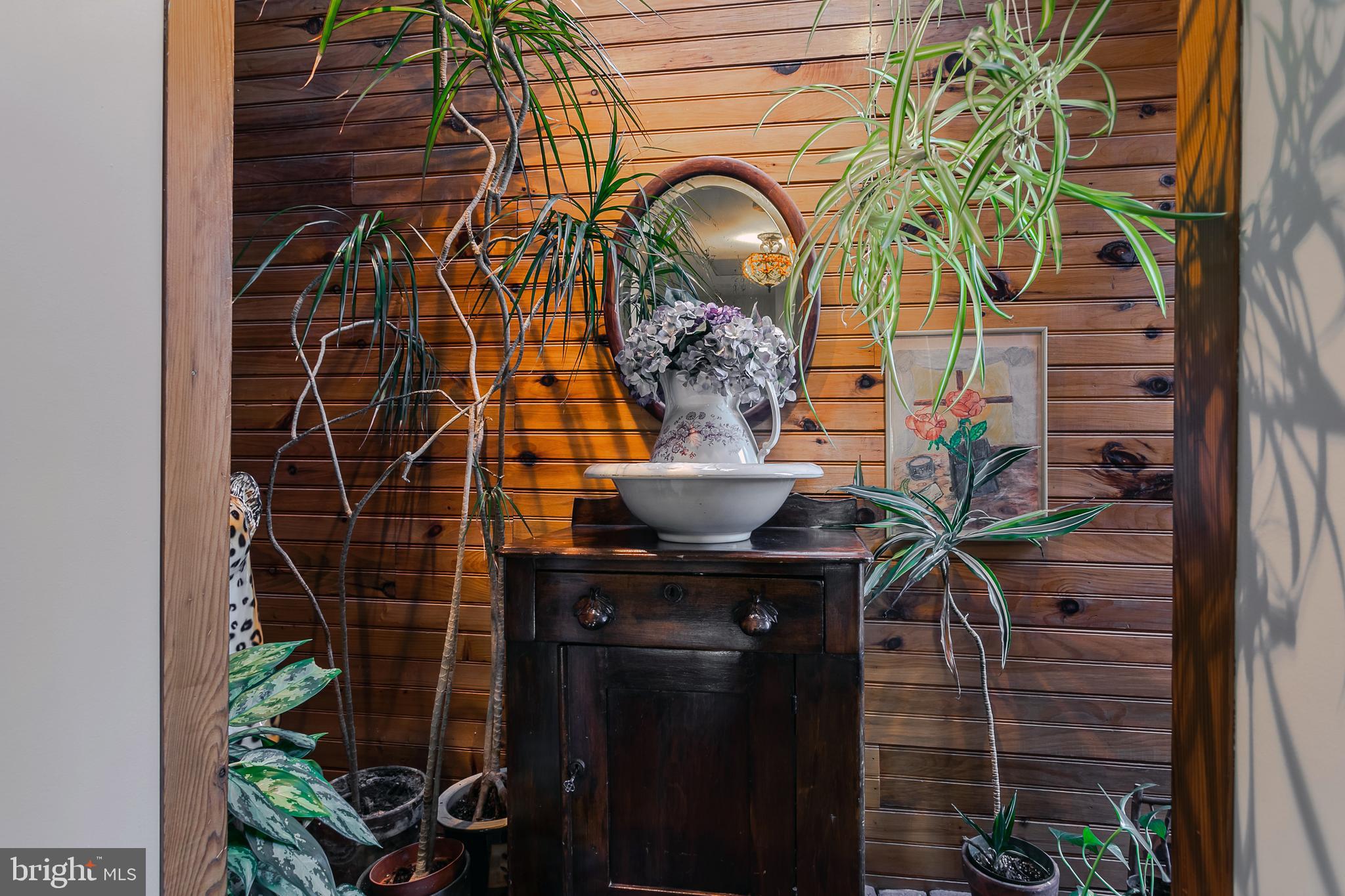 LYNNEWOOD GDNS - Residential