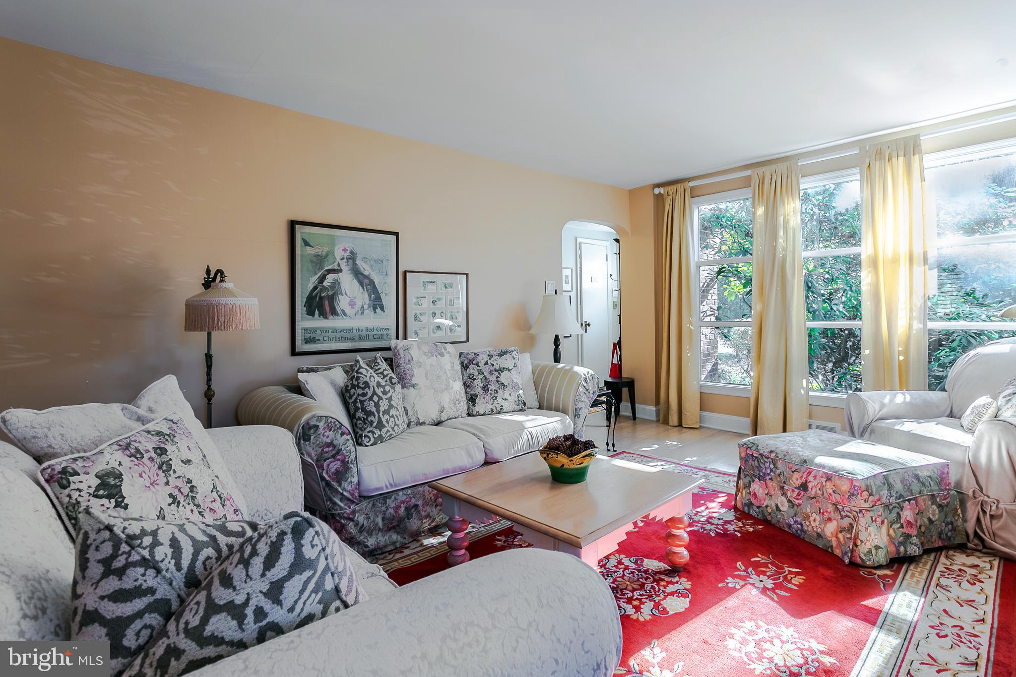 LYNNEWOOD GDNS - Residential