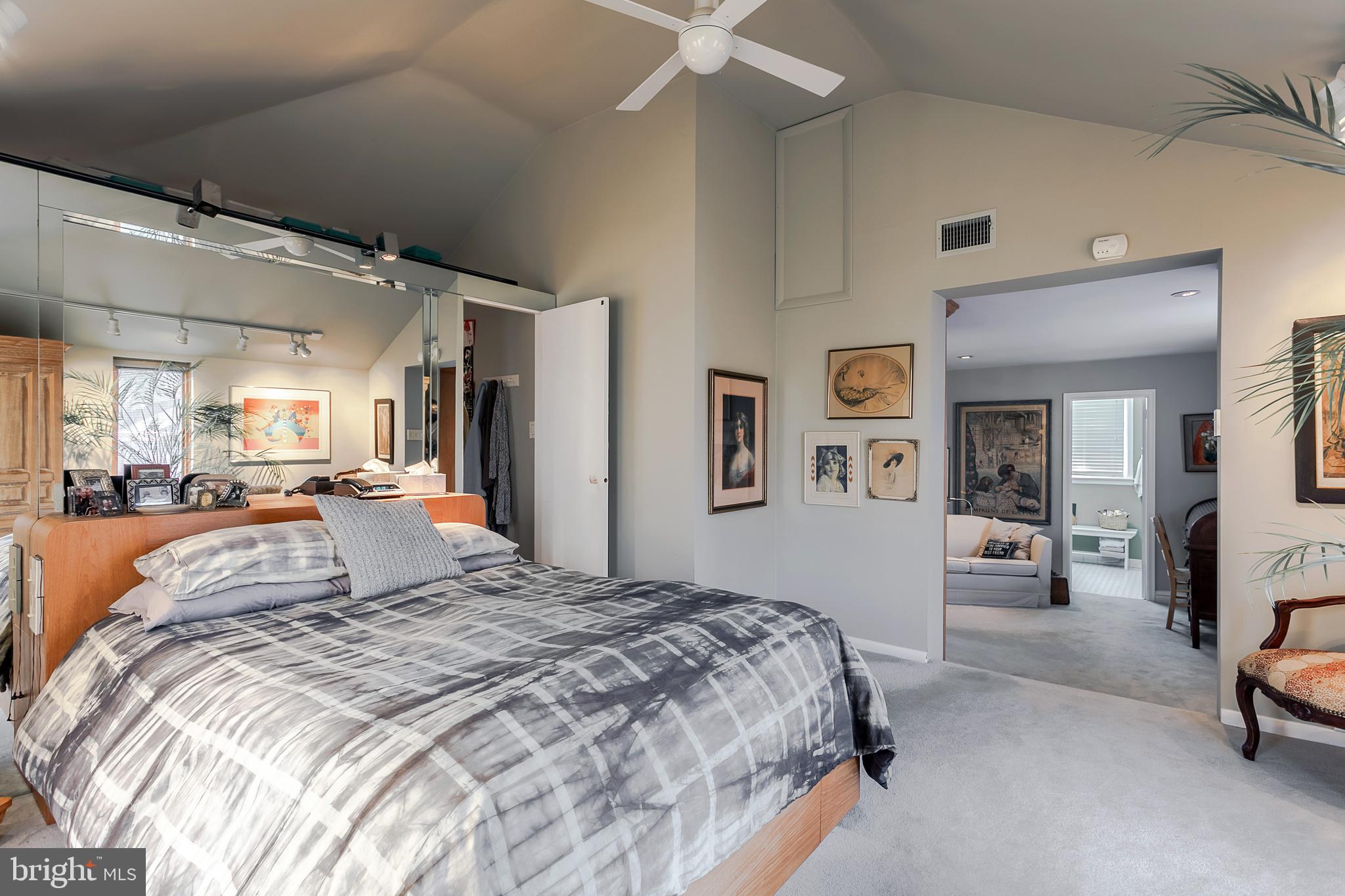 LYNNEWOOD GDNS - Residential