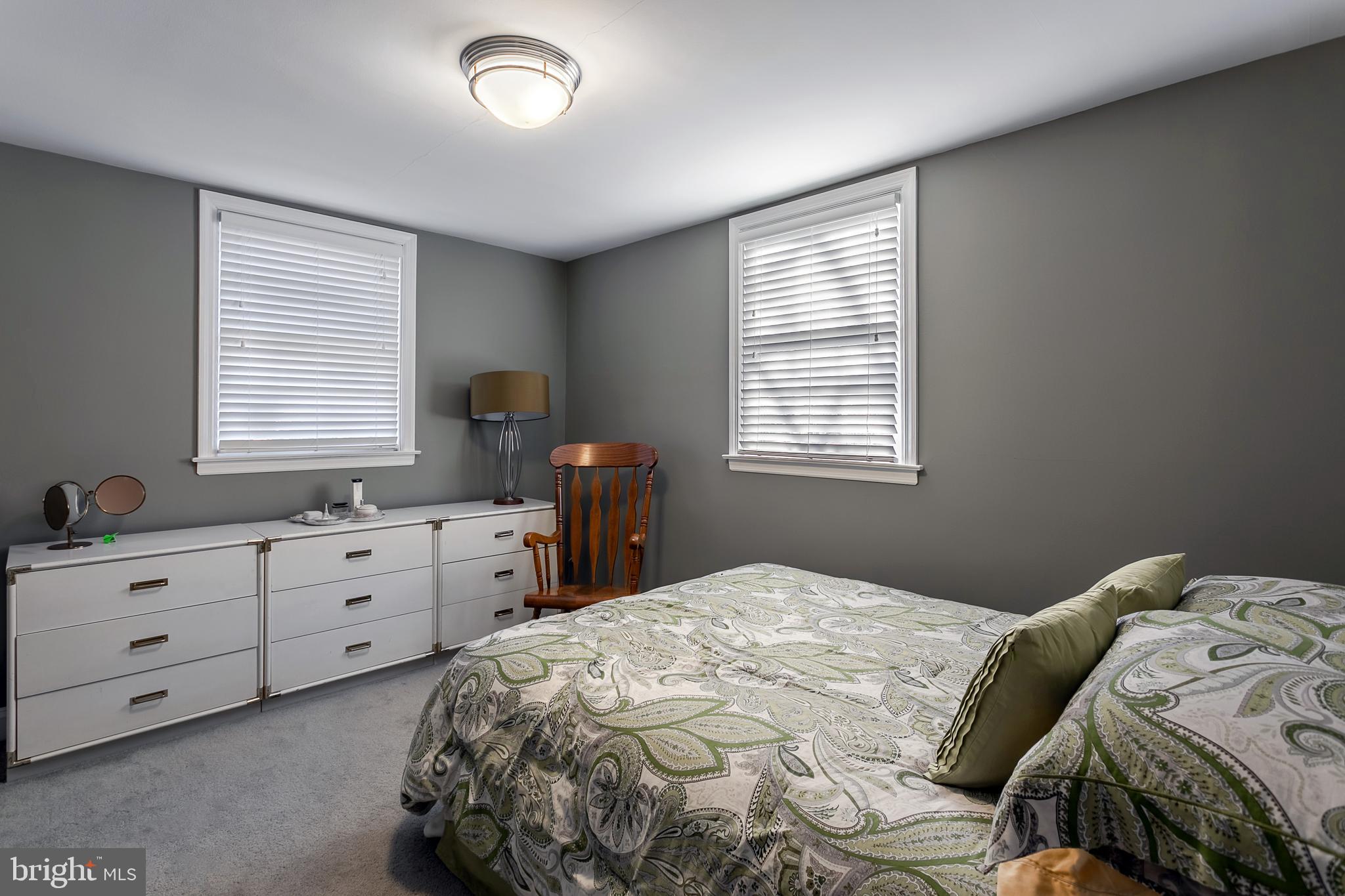 LYNNEWOOD GDNS - Residential