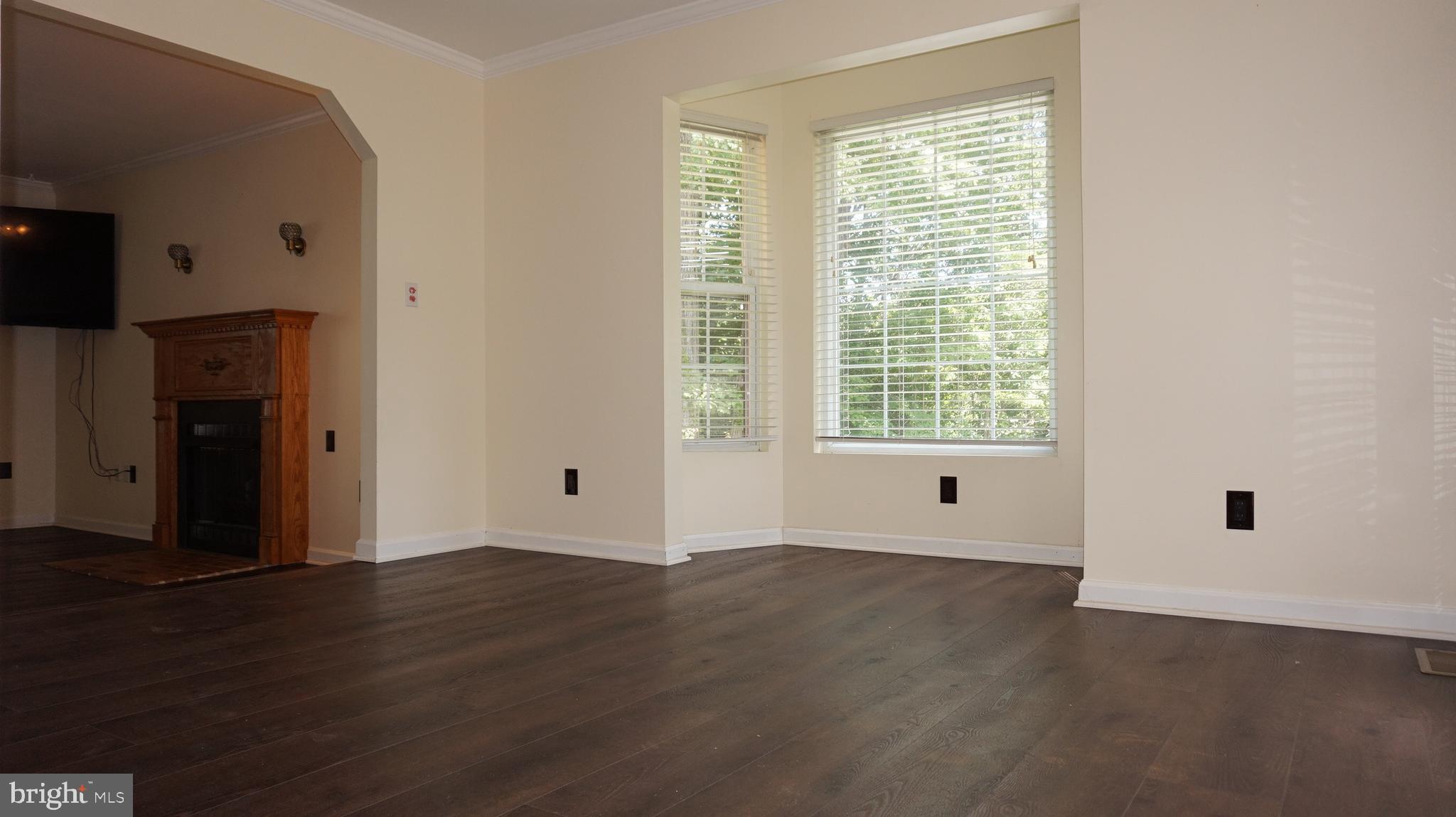 UPPER REDOUBT HEIGHTS - Residential