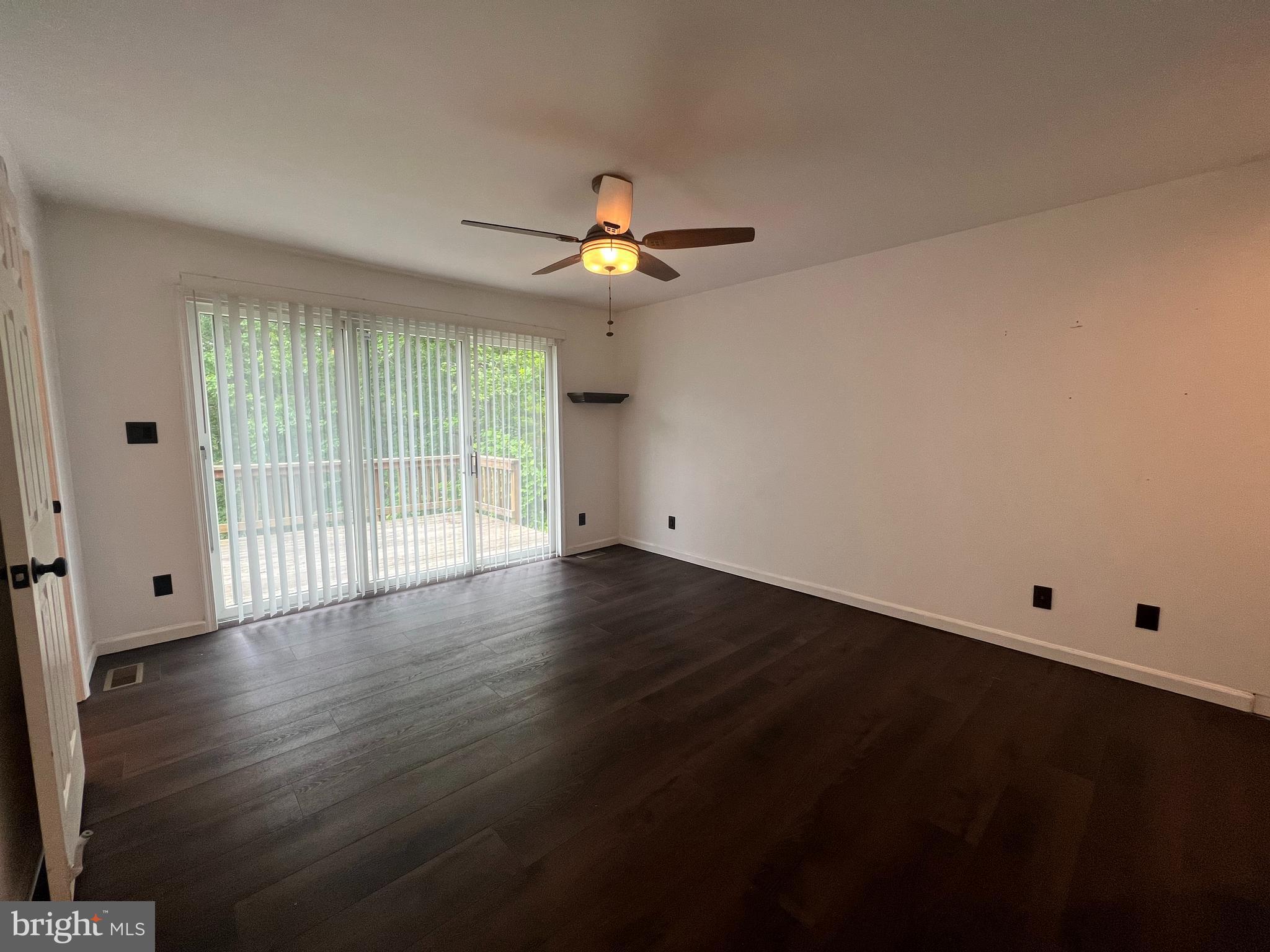 UPPER REDOUBT HEIGHTS - Residential