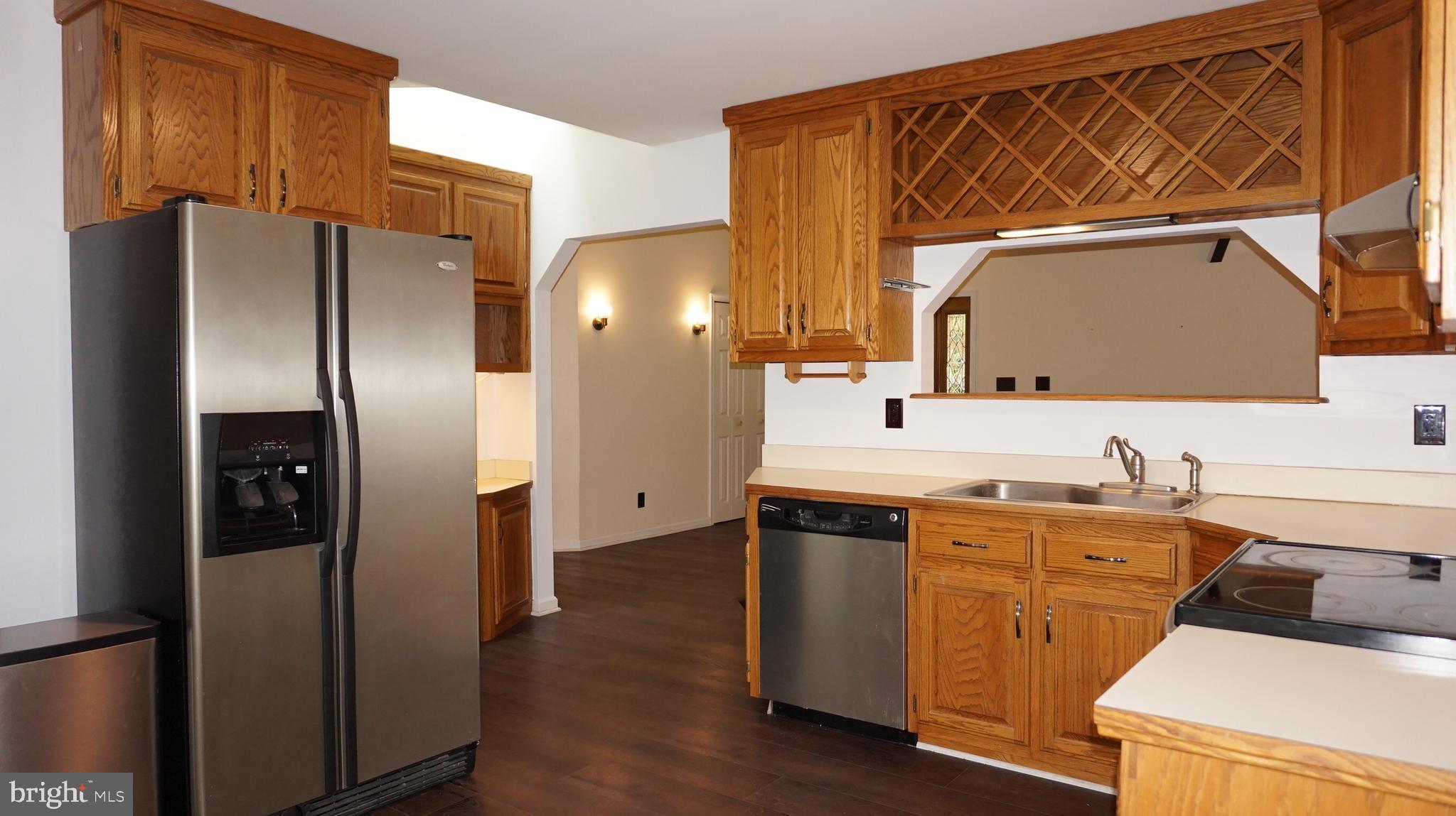 UPPER REDOUBT HEIGHTS - Residential