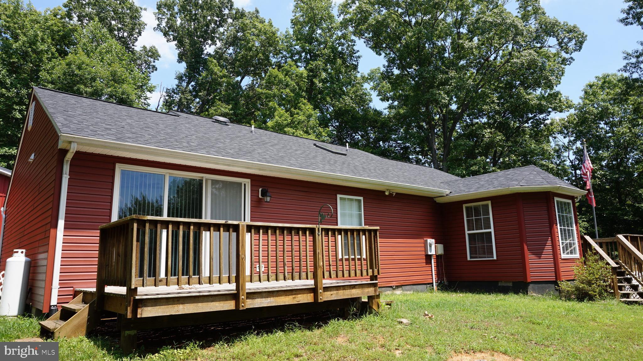 UPPER REDOUBT HEIGHTS - Residential