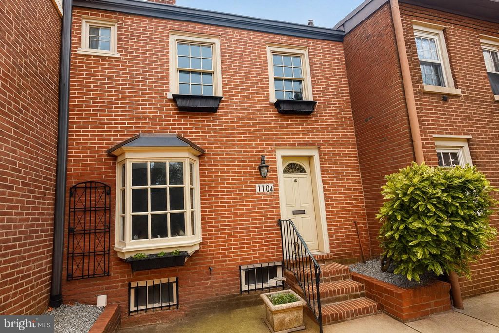 Photo of 1104 Lombard Street #43, PHILADELPHIA, PA 19147 (MLS # PAPH2537336)