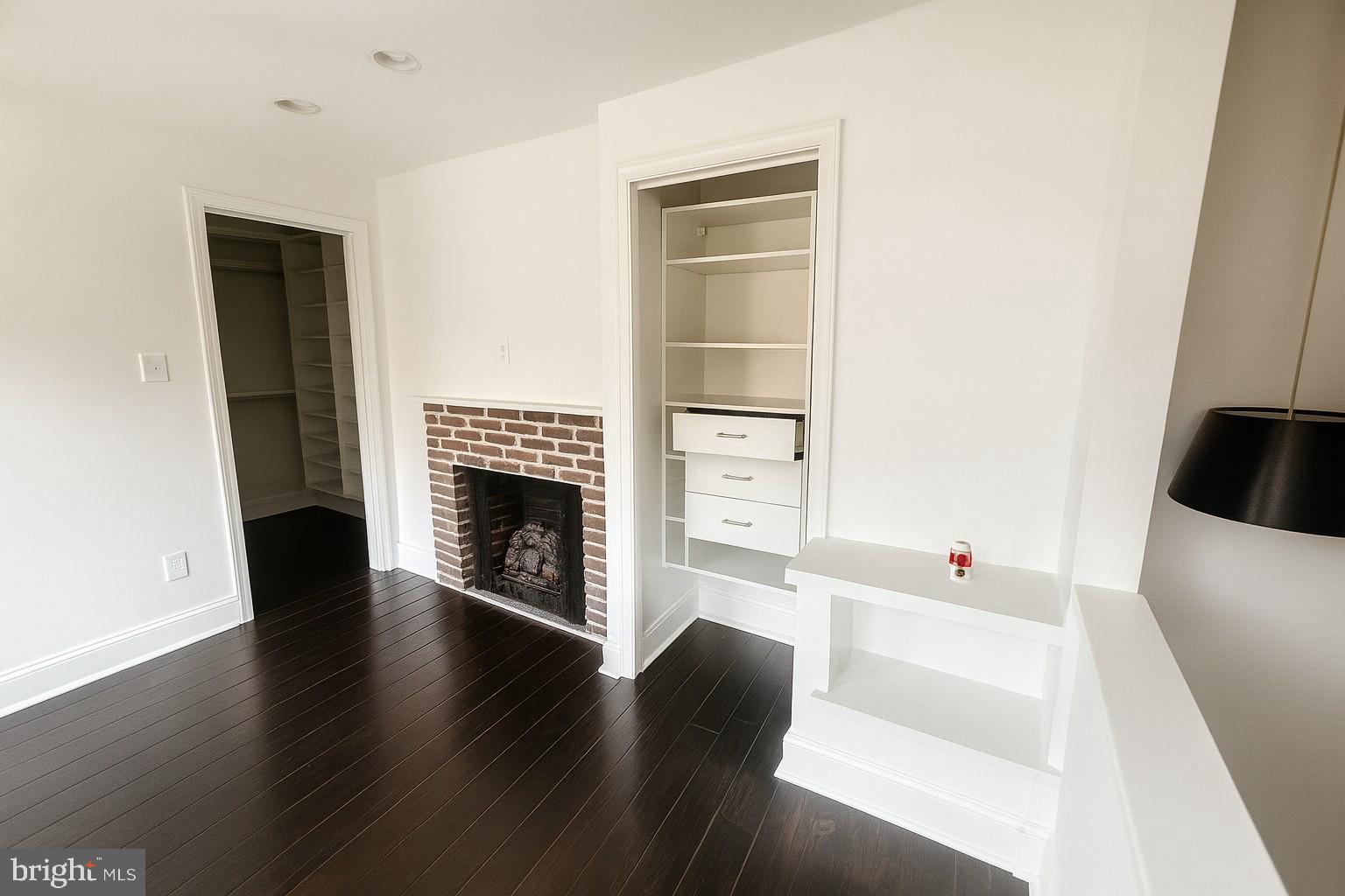 WASHINGTON SQ WEST - Residential