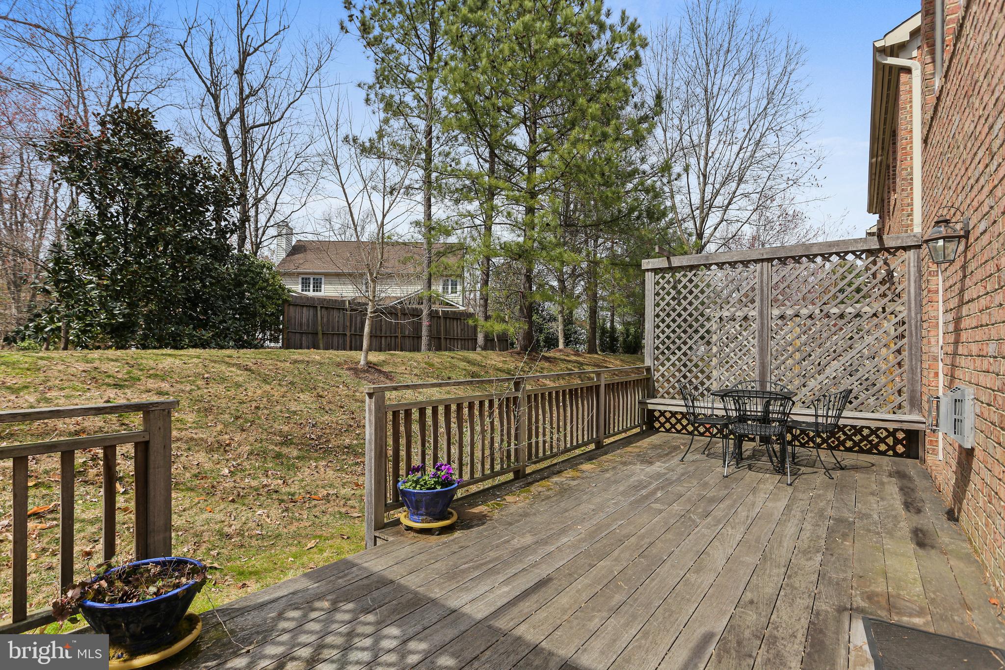 SCOT'S GLEN - Residential