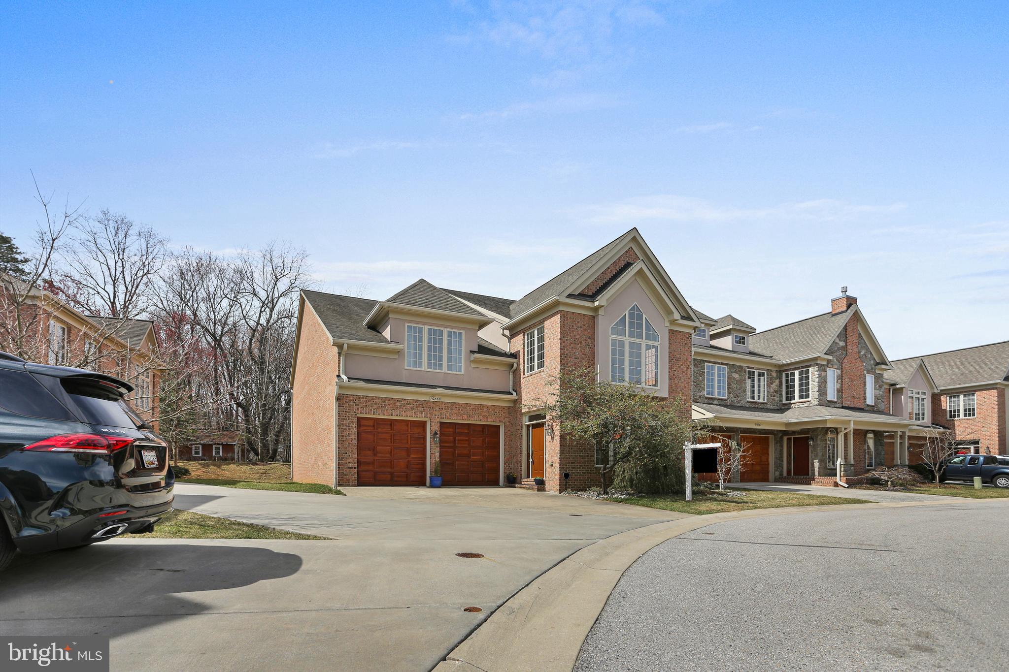 SCOT'S GLEN - Residential