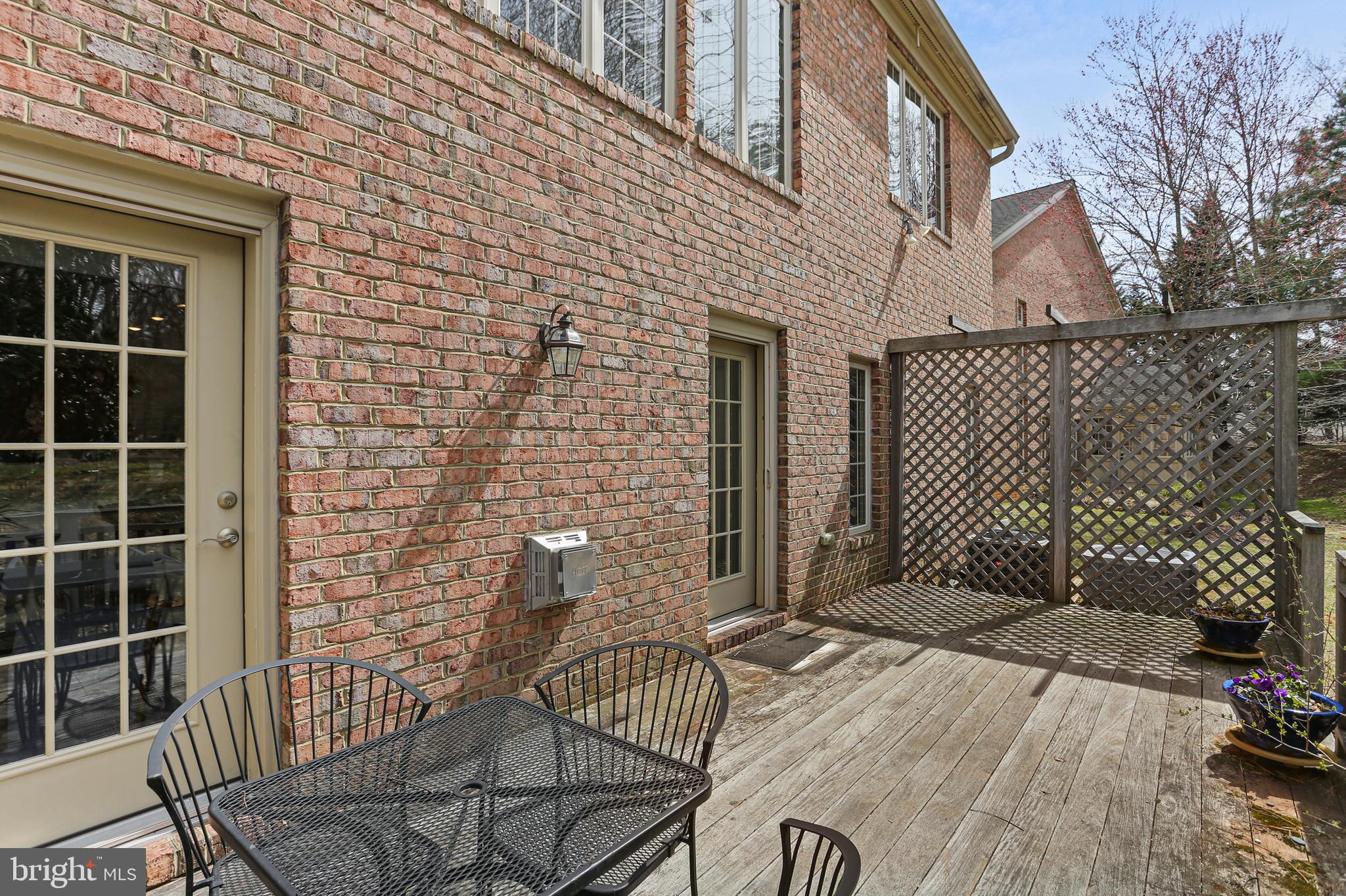 SCOT'S GLEN - Residential