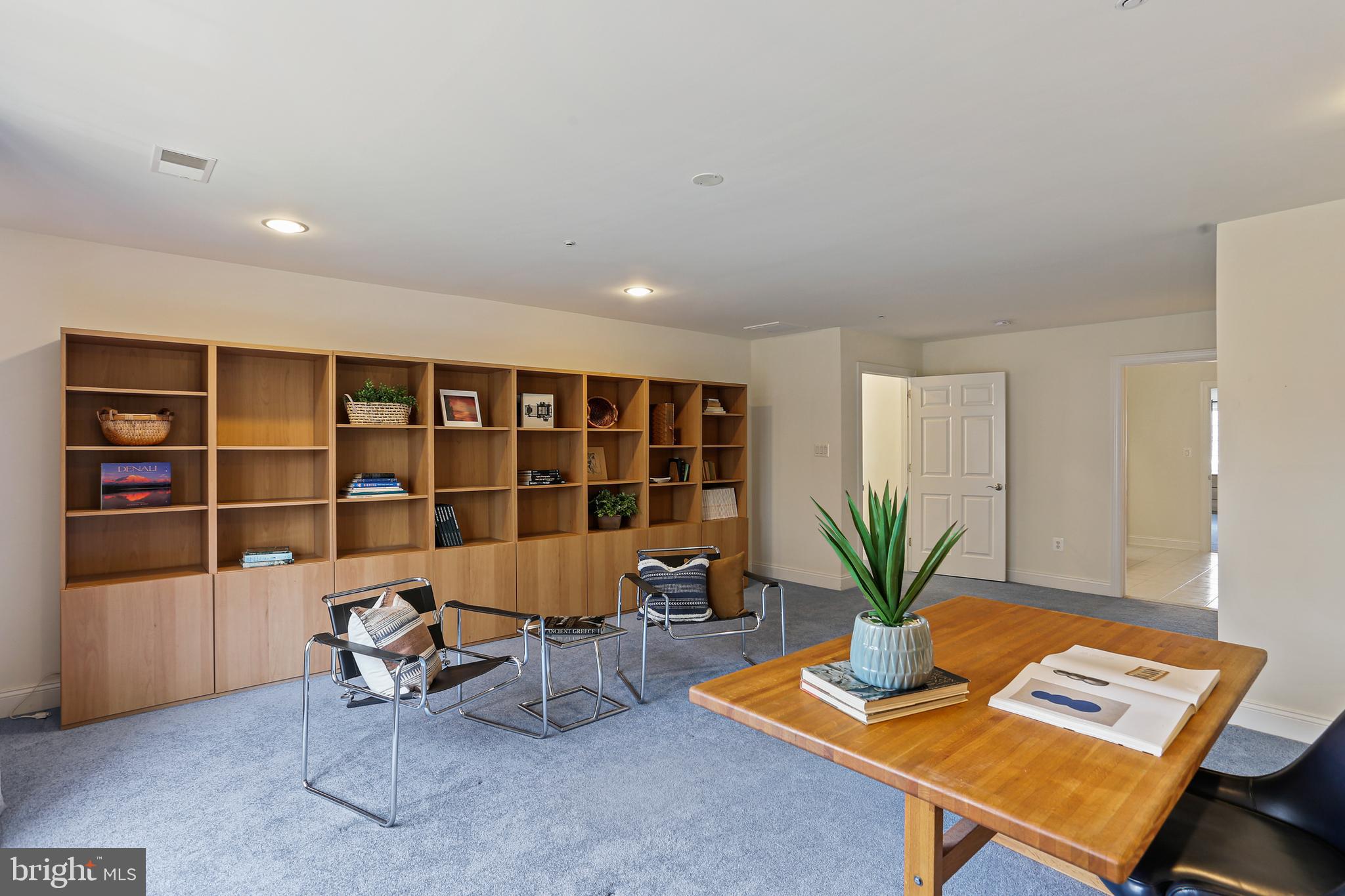 SCOT'S GLEN - Residential