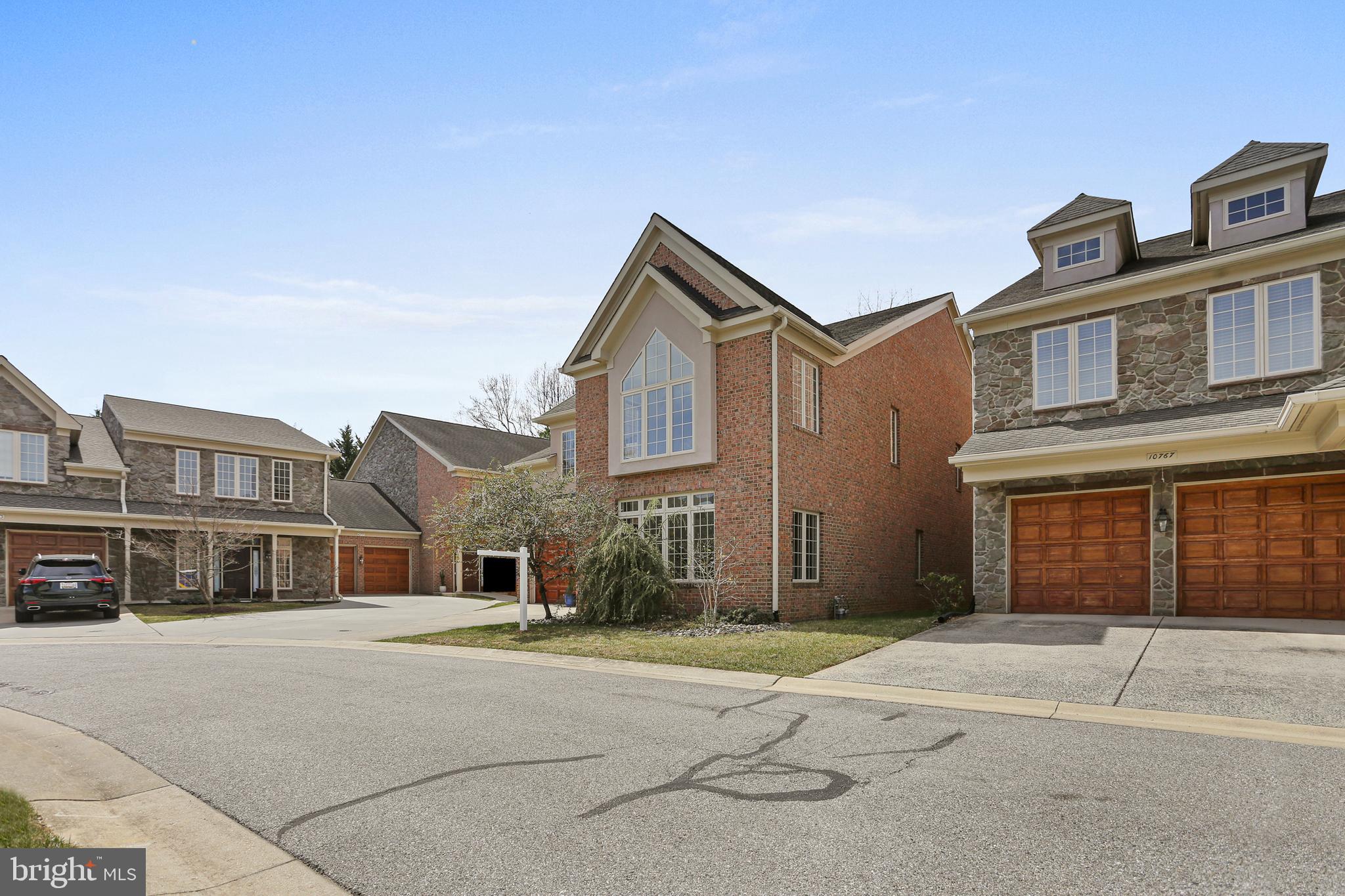 SCOT'S GLEN - Residential