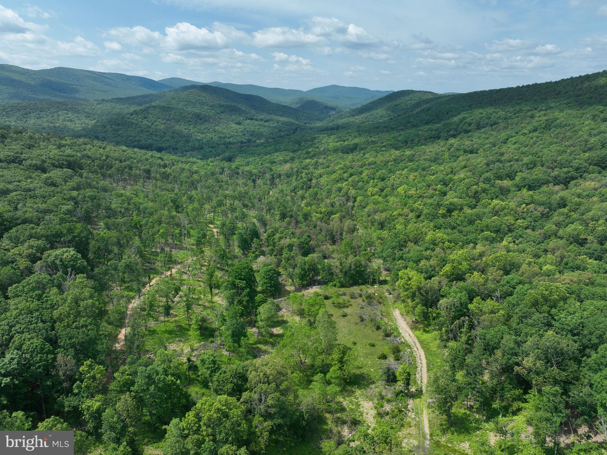 NONE UNRESTRICTED - Land