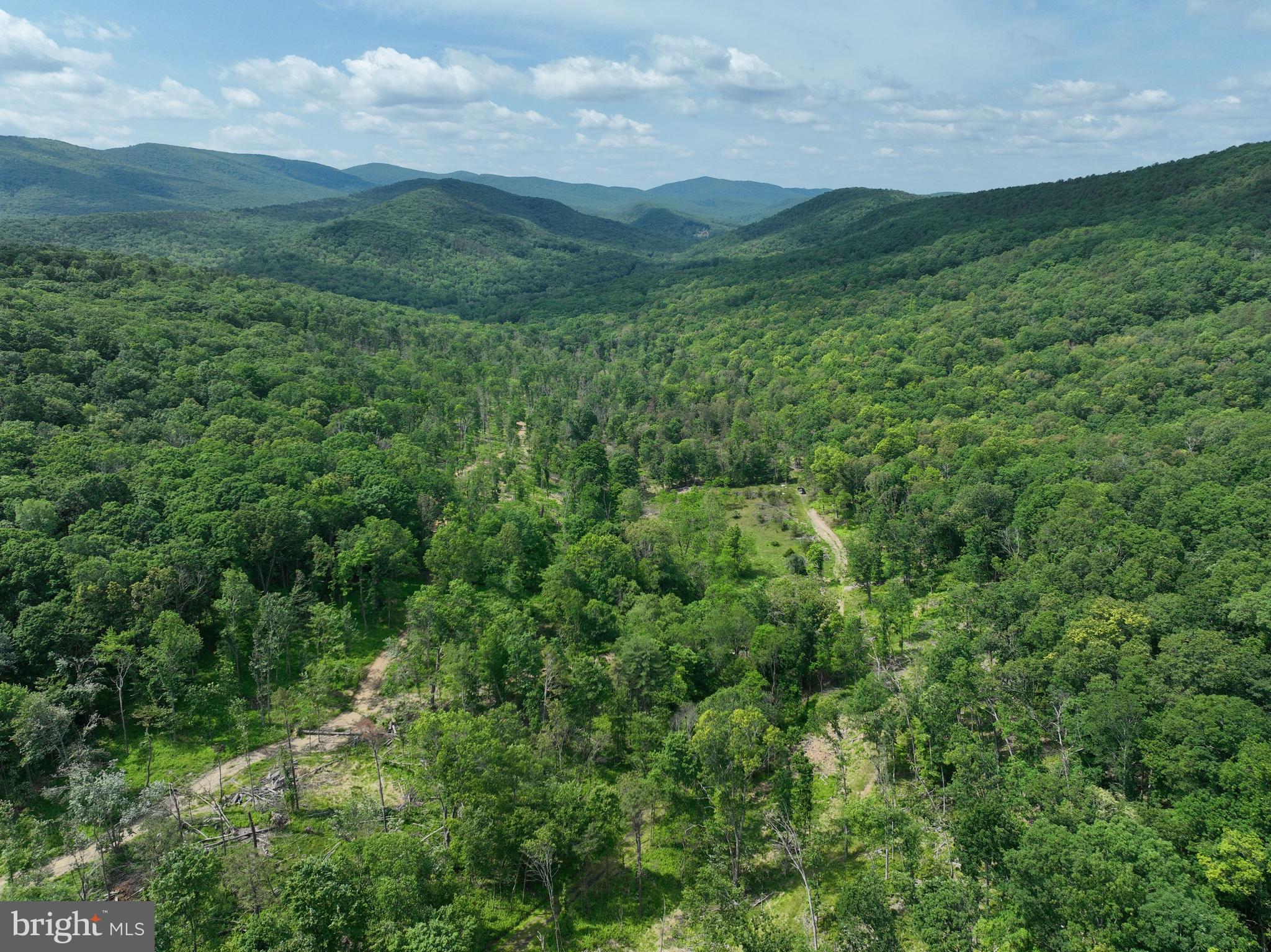 NONE UNRESTRICTED - Land