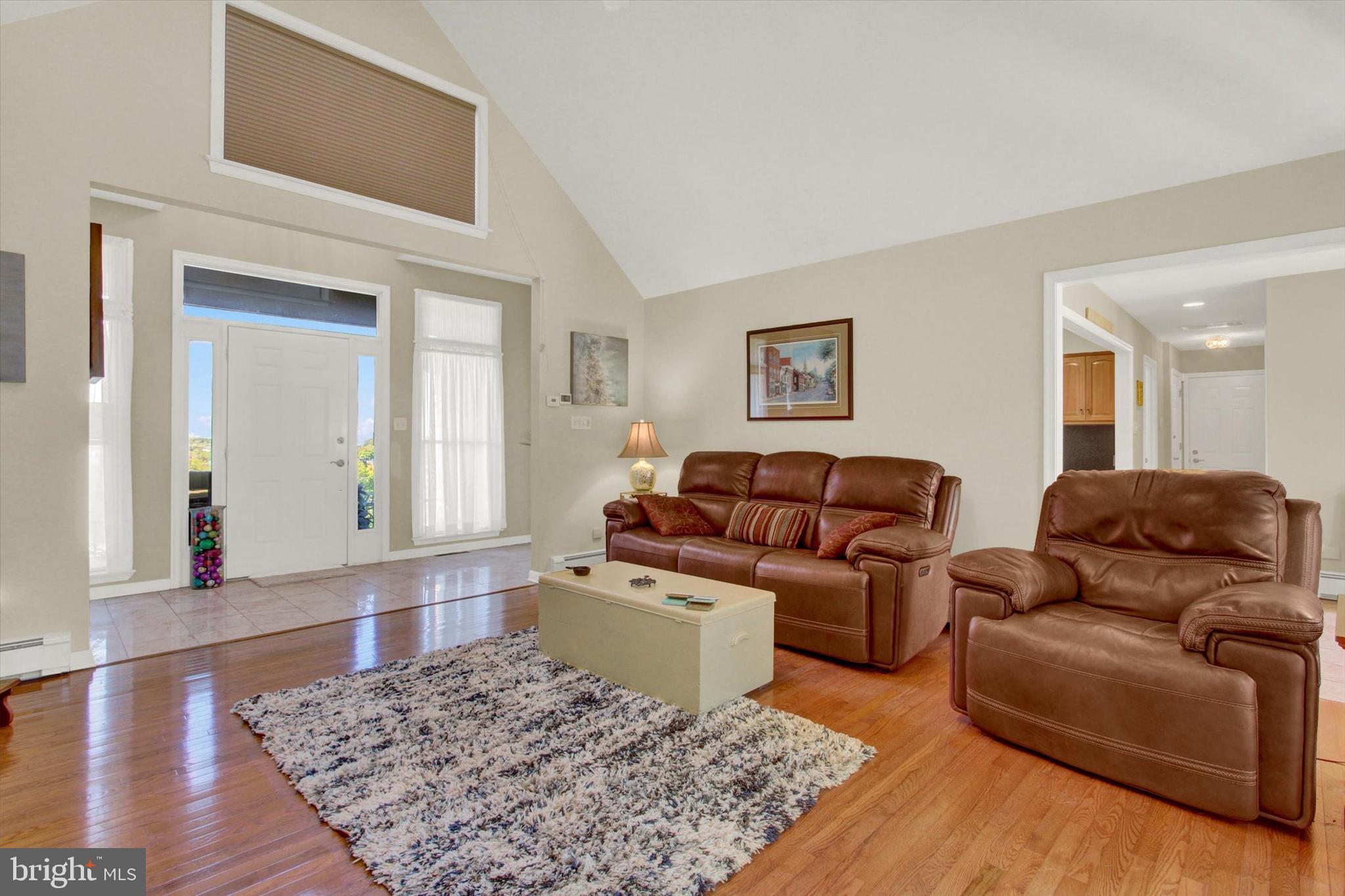VISTA HEIGHTS - Residential