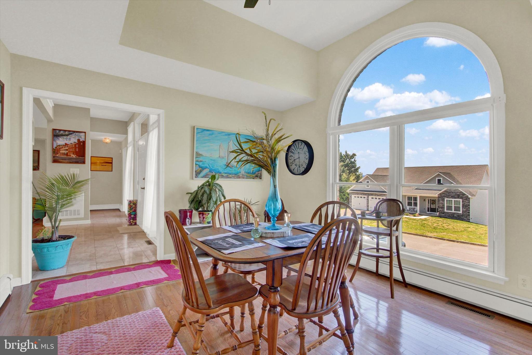 VISTA HEIGHTS - Residential