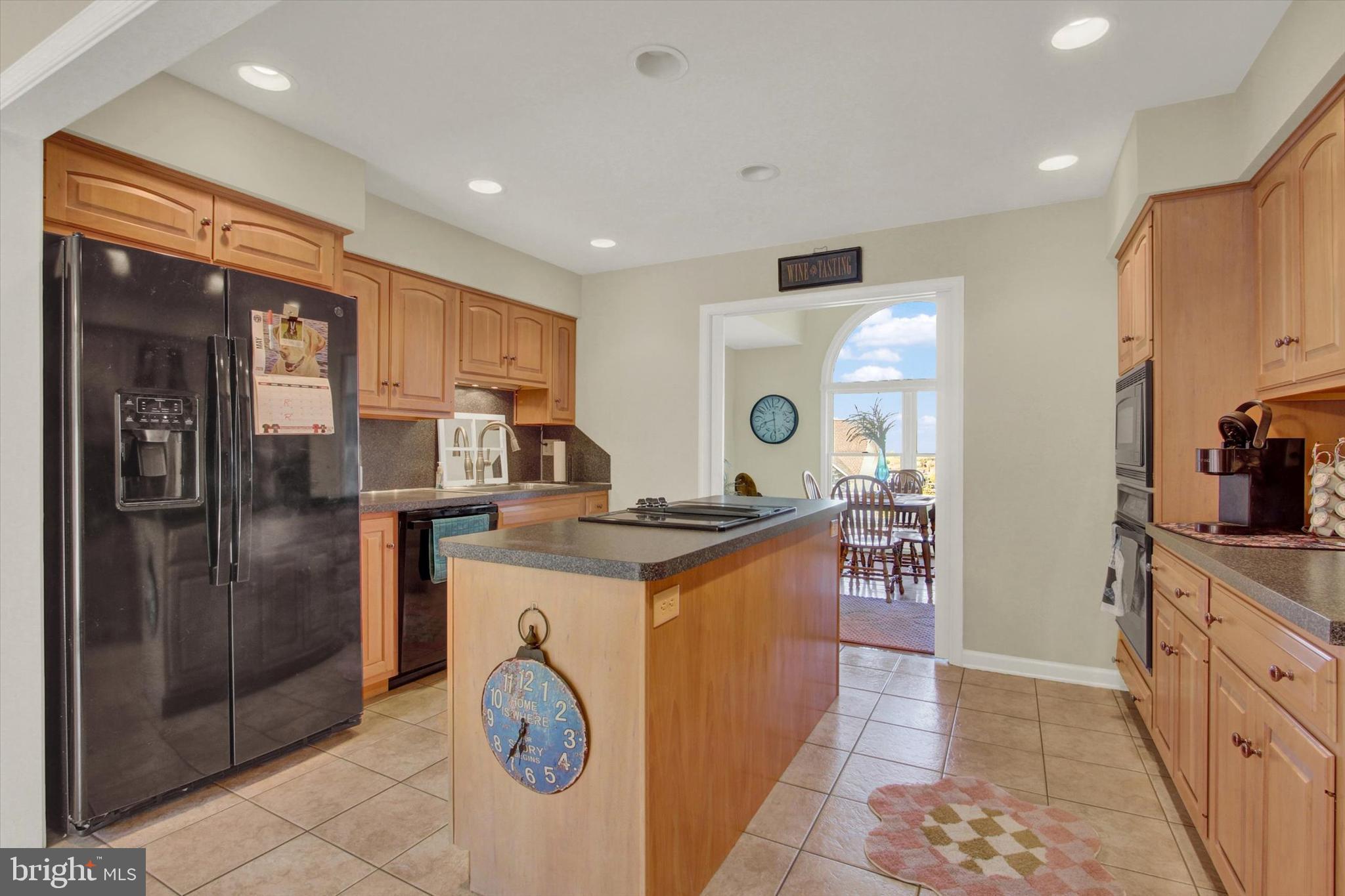VISTA HEIGHTS - Residential