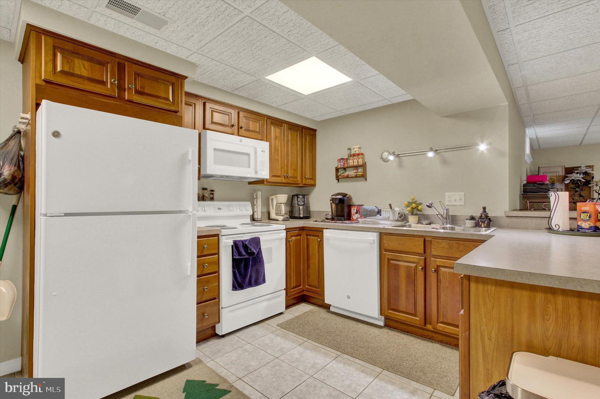 VISTA HEIGHTS - Residential