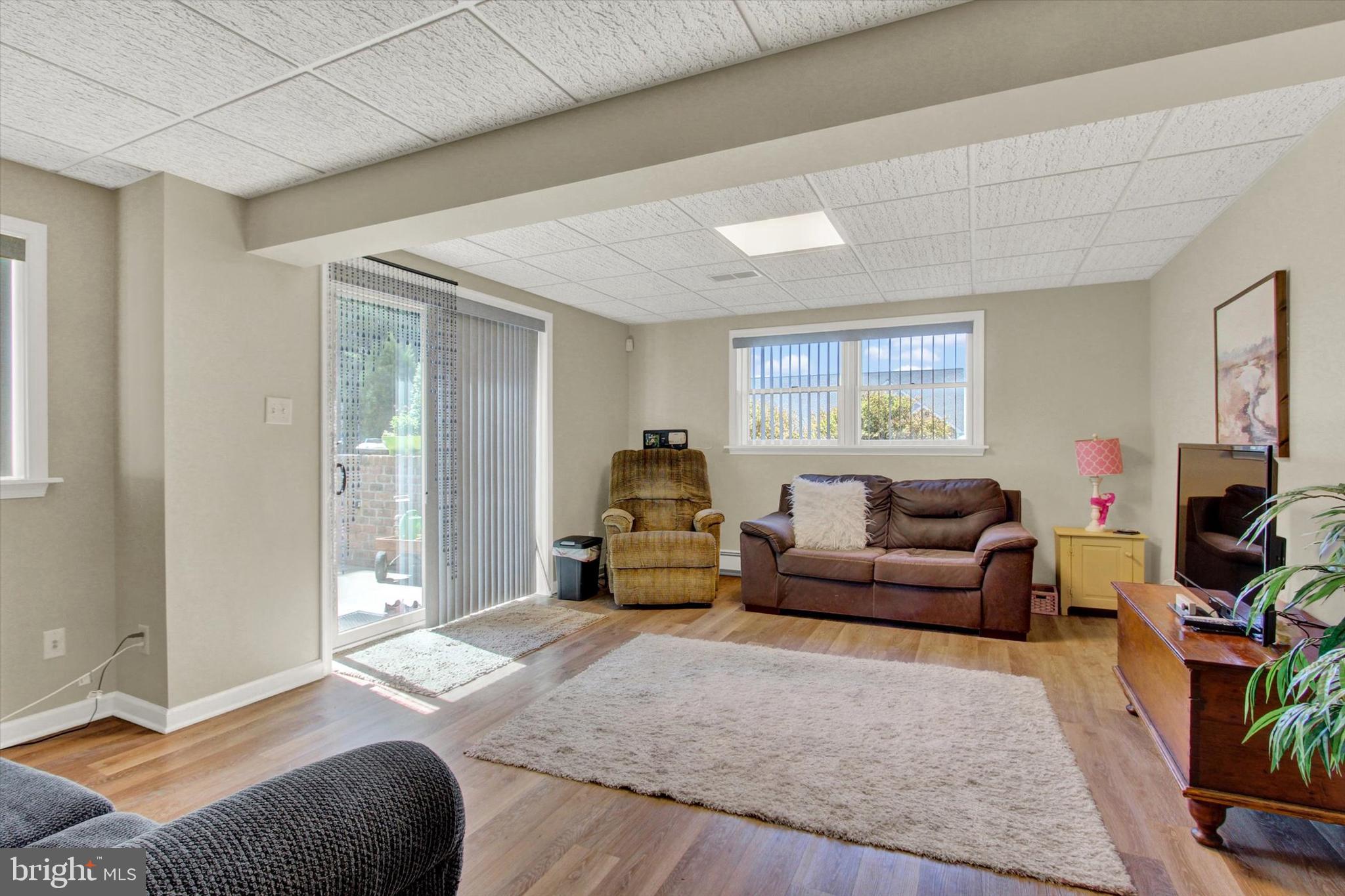 VISTA HEIGHTS - Residential