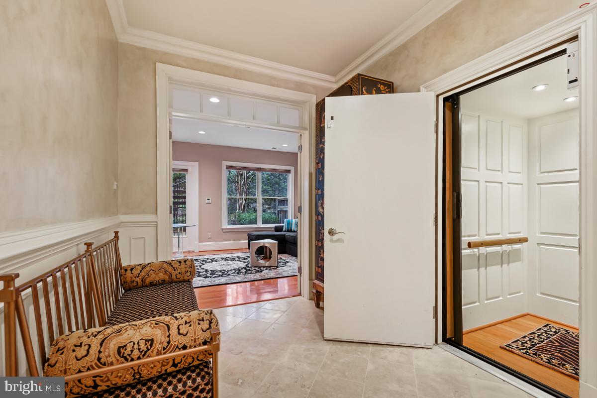 WHEEL OF FORTUNE - Residential