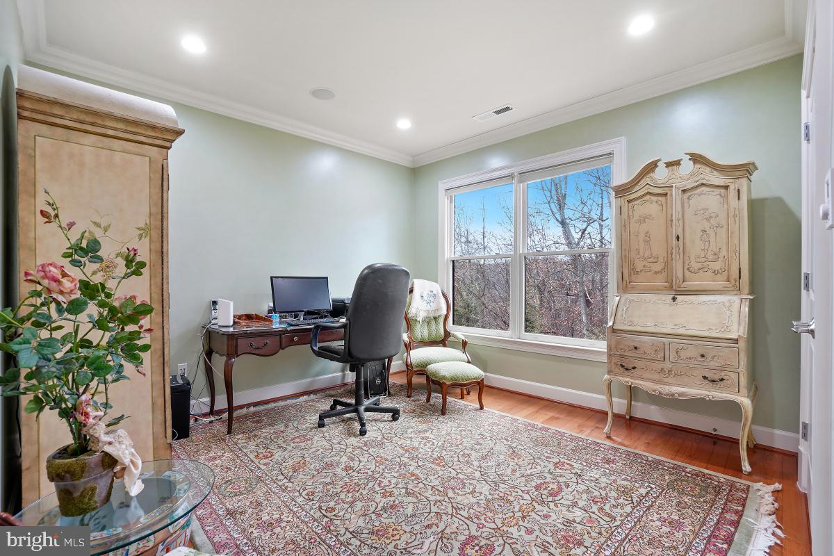 WHEEL OF FORTUNE - Residential