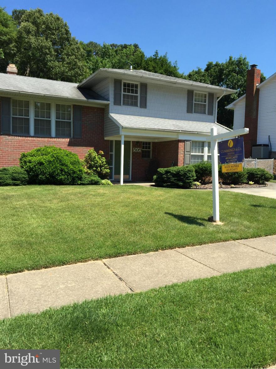 Updated split-level in Rippling Estates.  Fenced, level lot with composite deck/vinyl railings overlooking wooded area assuring privacy and a slice of nature.  Updates:  wall removed between kitchen & dining rooms, maple cabinets, stainless appliances, wood floors, recessed lighting and a movable island. Lower level:  wheelchair access suite including bed/bath, new carpet in fam. room, new paint