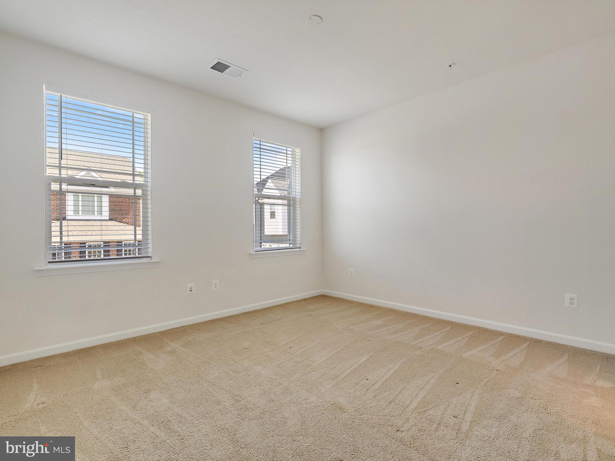 SILVER SPRING - Residential