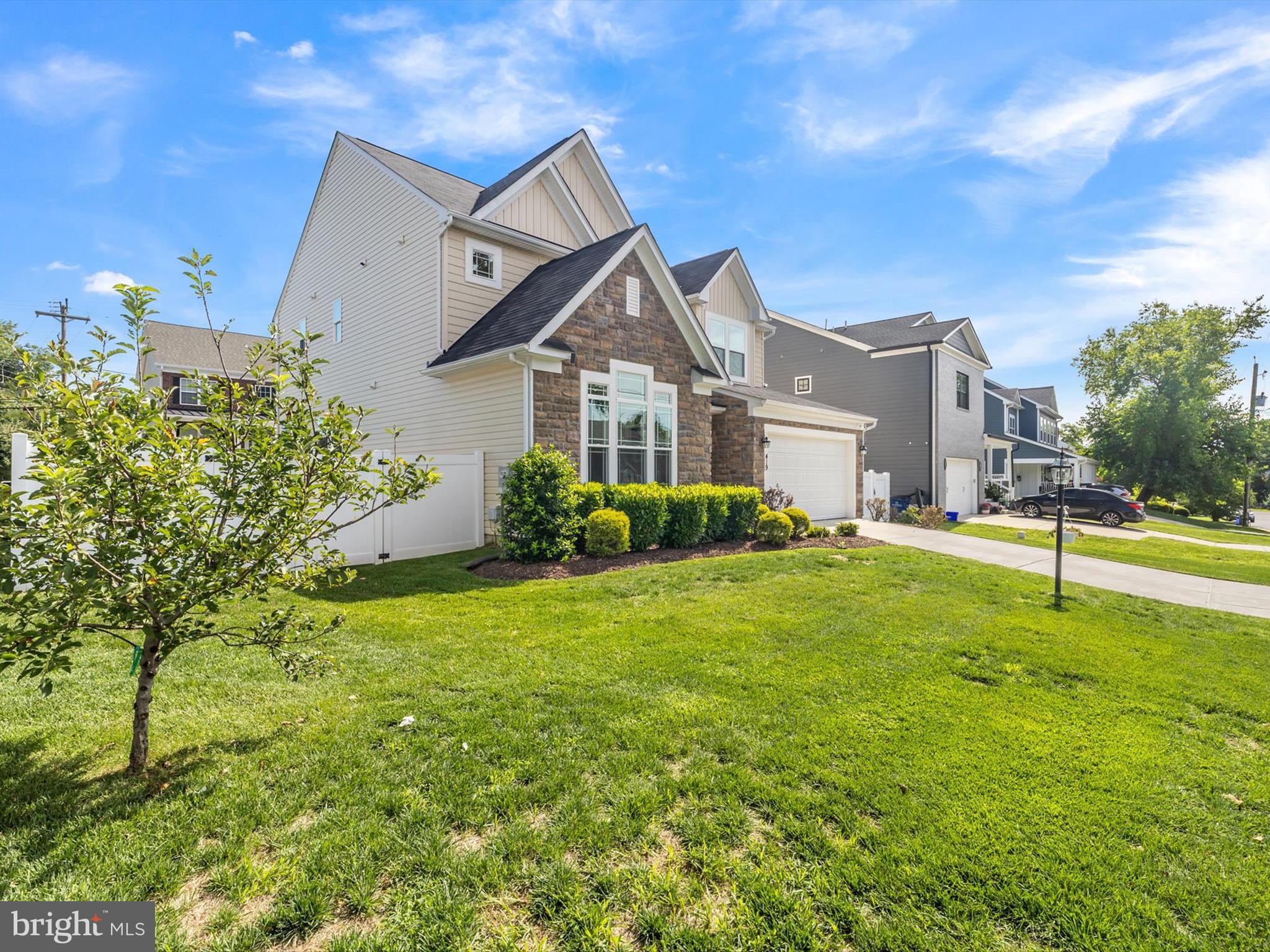 SILVER SPRING - Residential