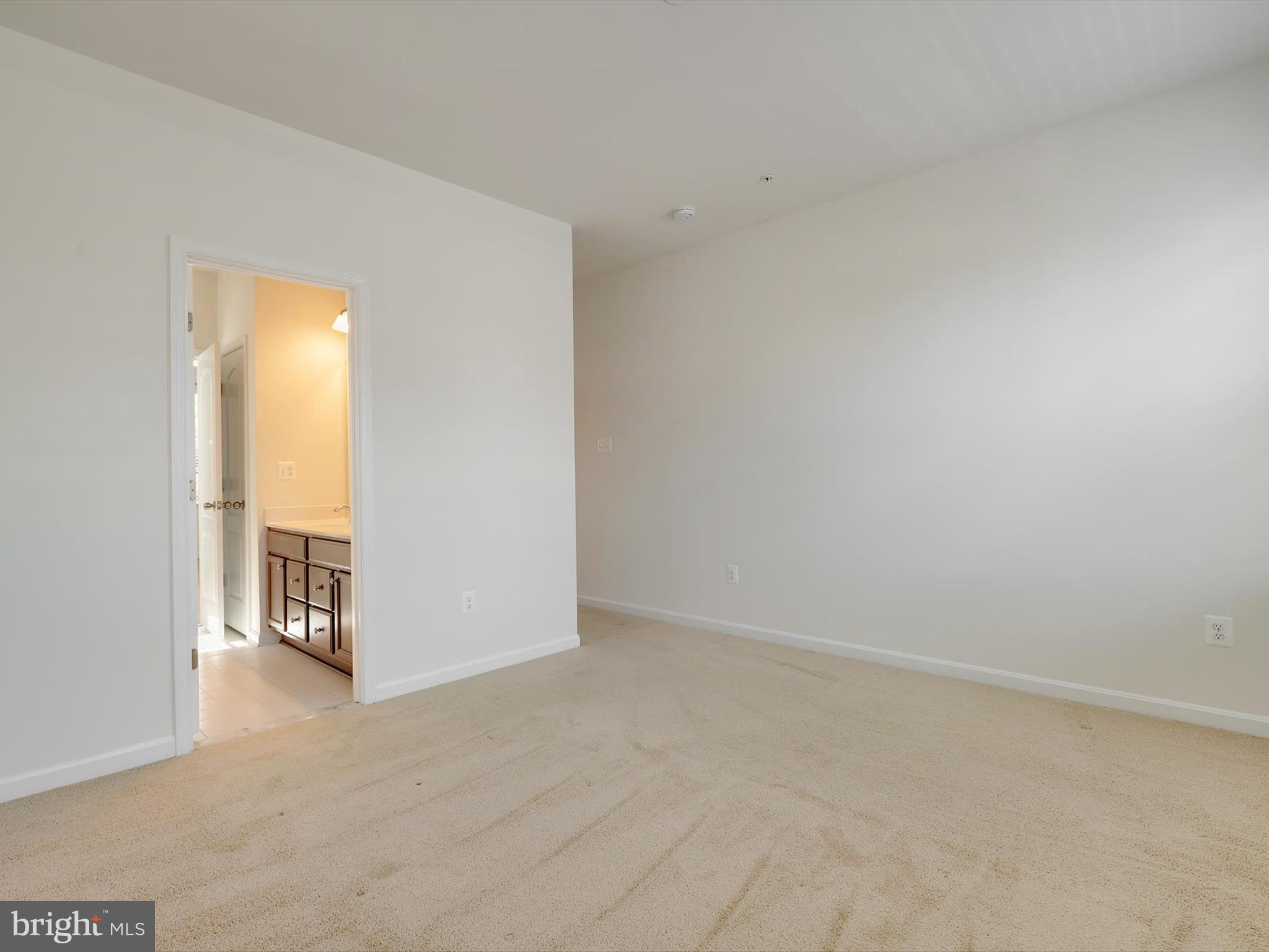 SILVER SPRING - Residential