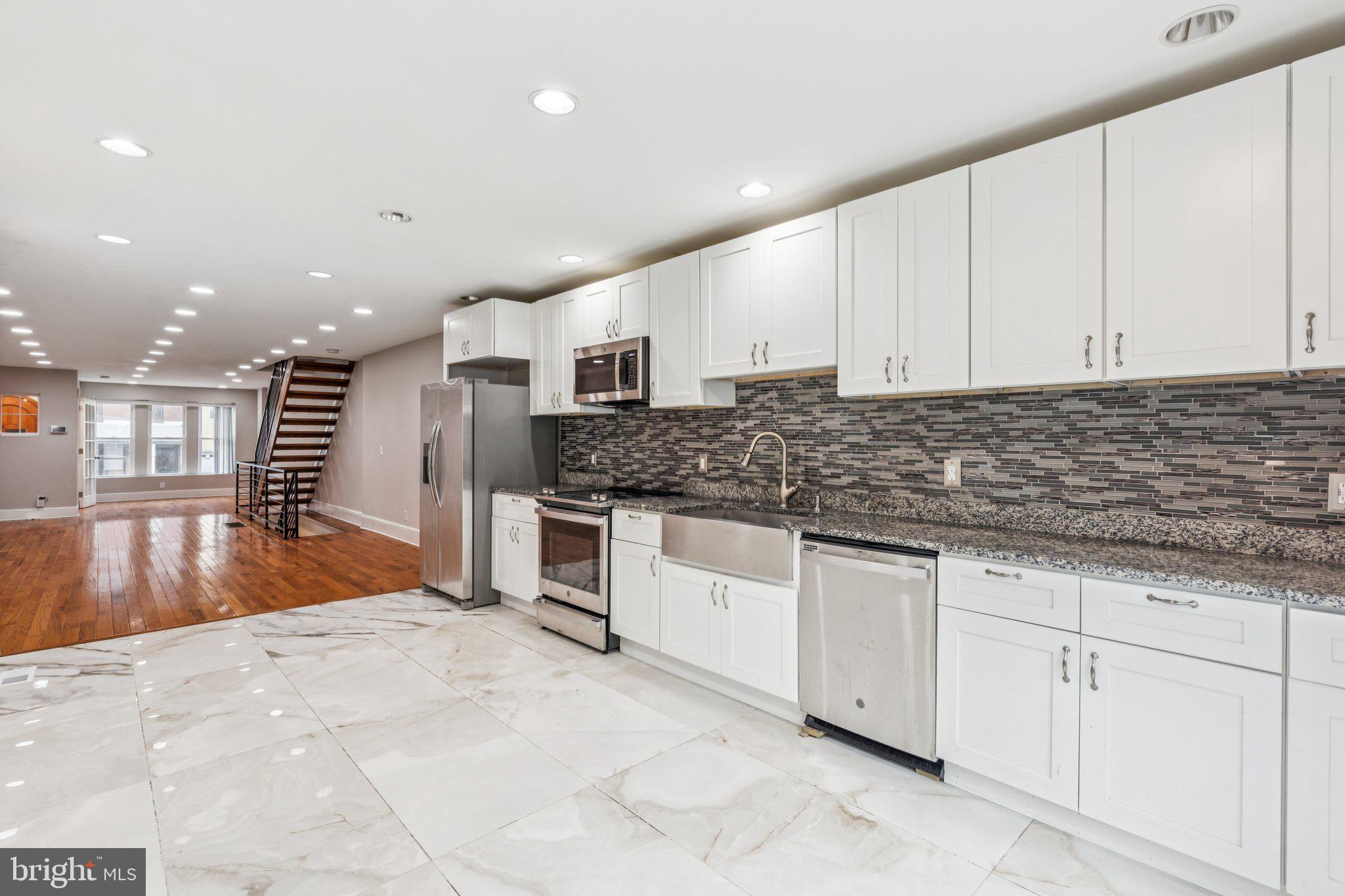 GERMANTOWN - Residential