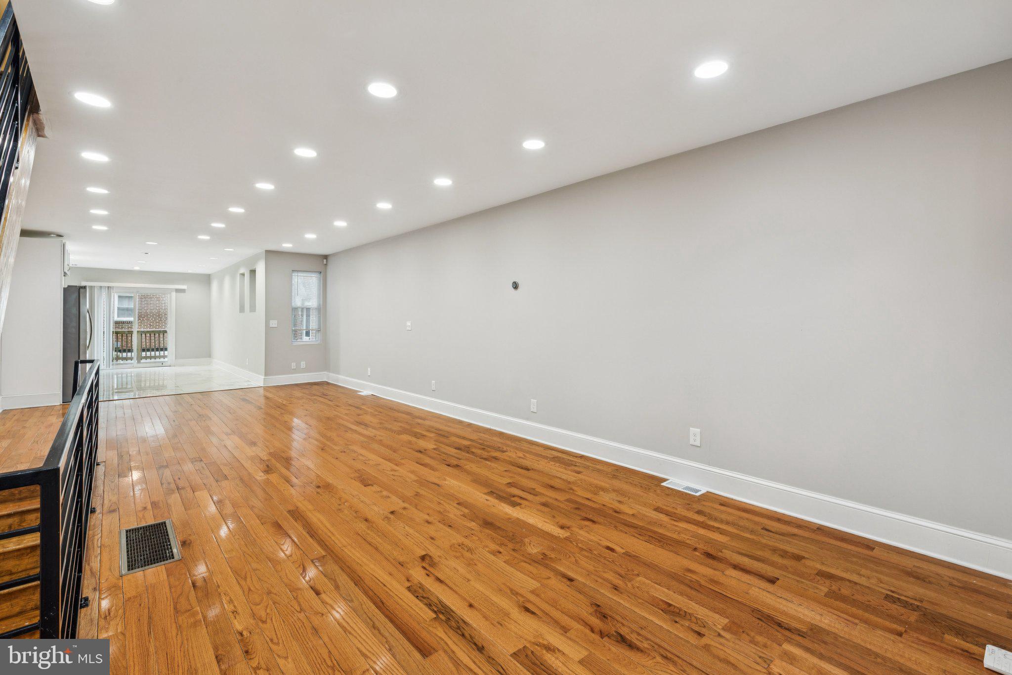 GERMANTOWN - Residential