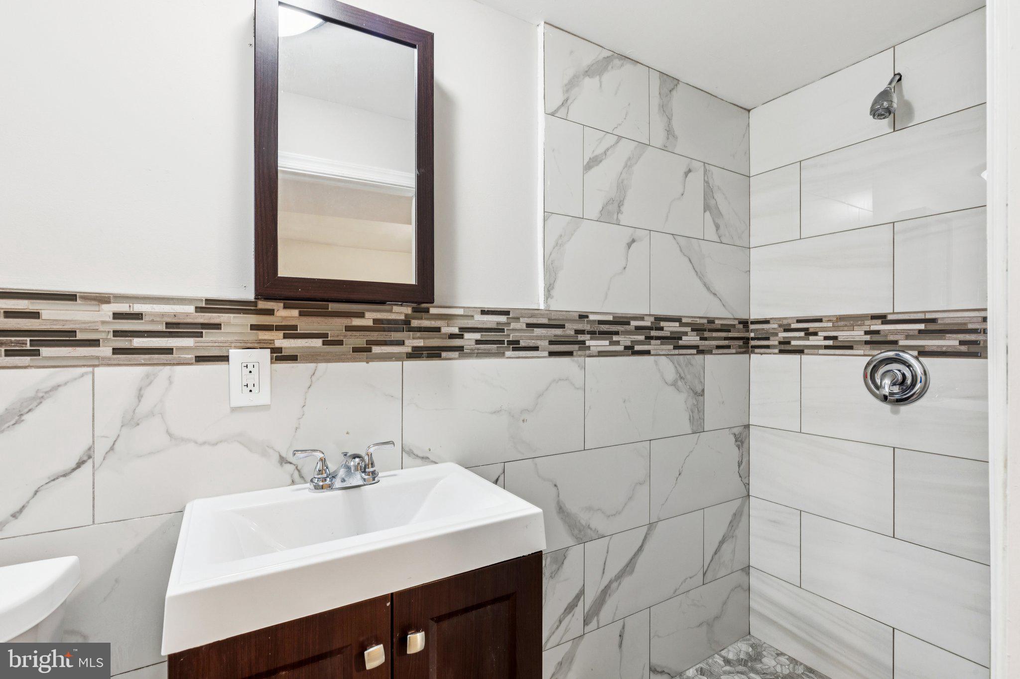 GERMANTOWN - Residential