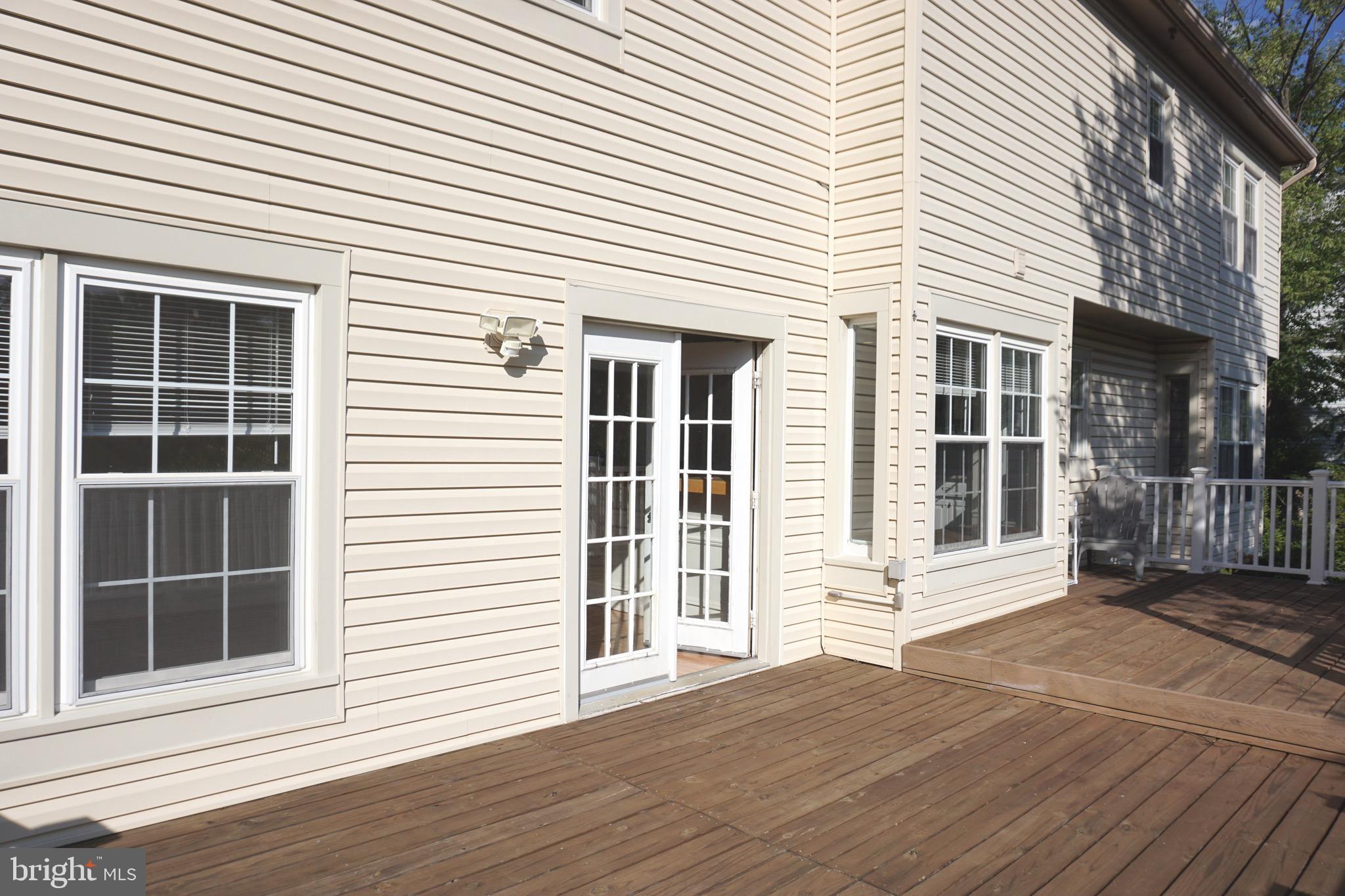 QUINCE ORCHARD ESTATES - Residential Lease